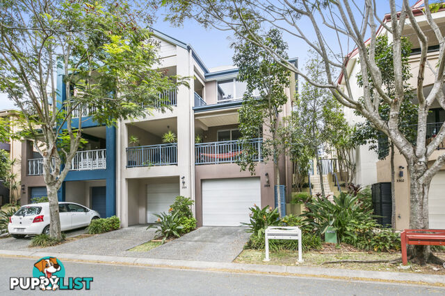 3304 Central Place CARRARA QLD 4211