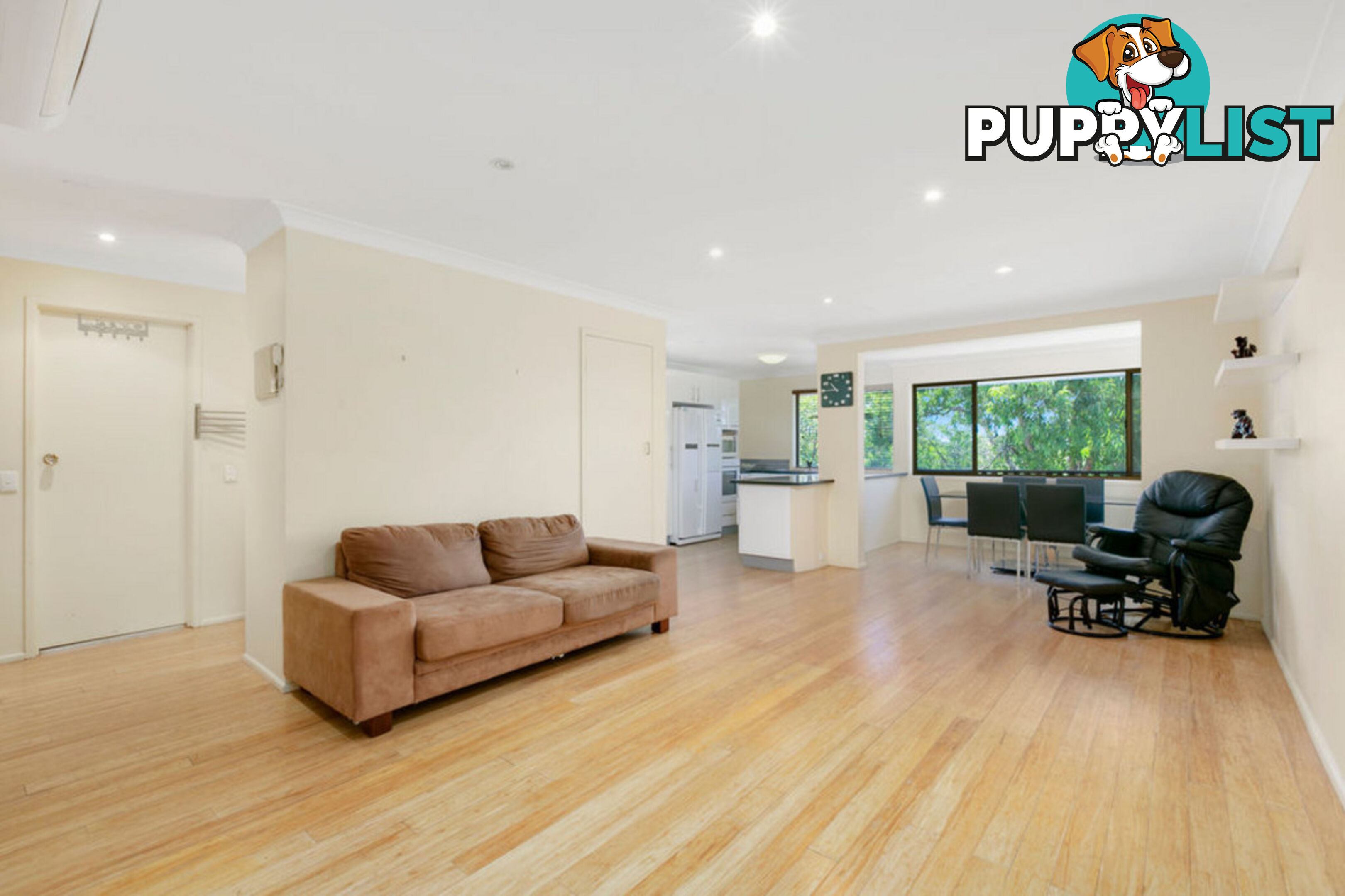 2/11 Balfour Crescent HIGHLAND PARK QLD 4211