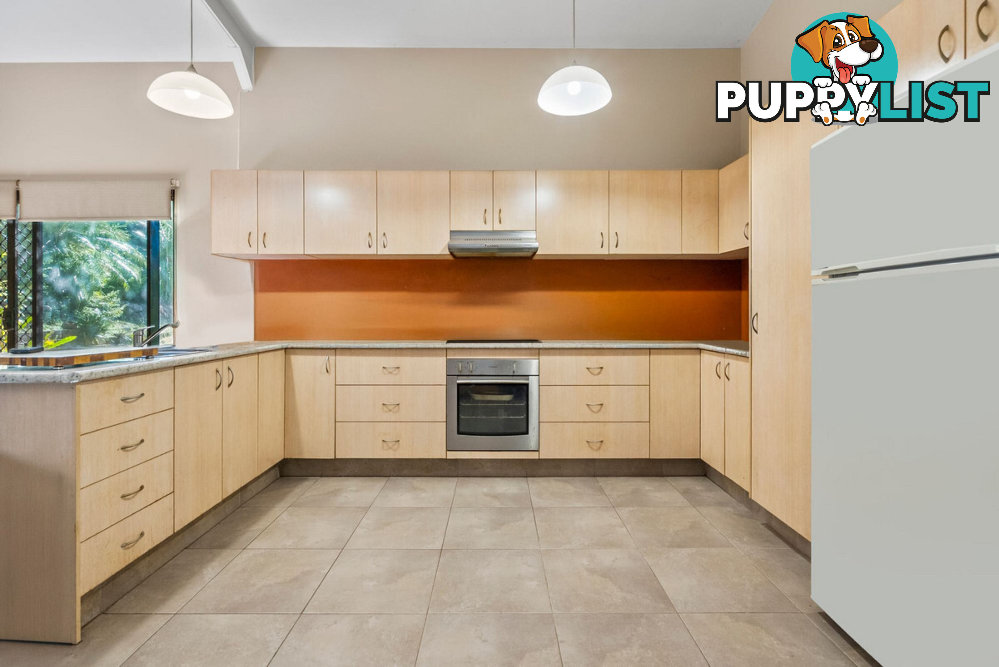 73 Barcoo Court CLAGIRABA QLD 4211
