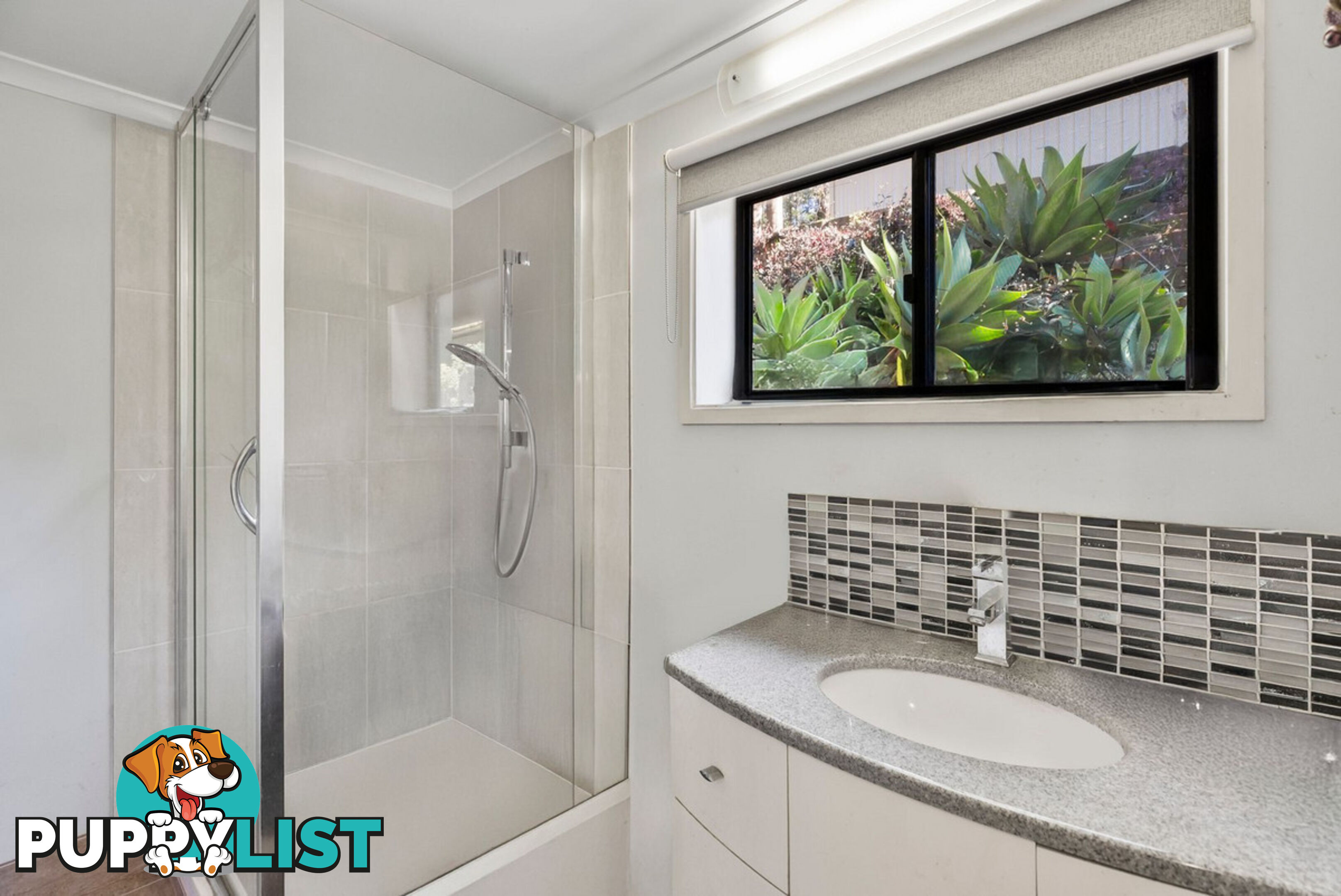 73 Barcoo Court CLAGIRABA QLD 4211