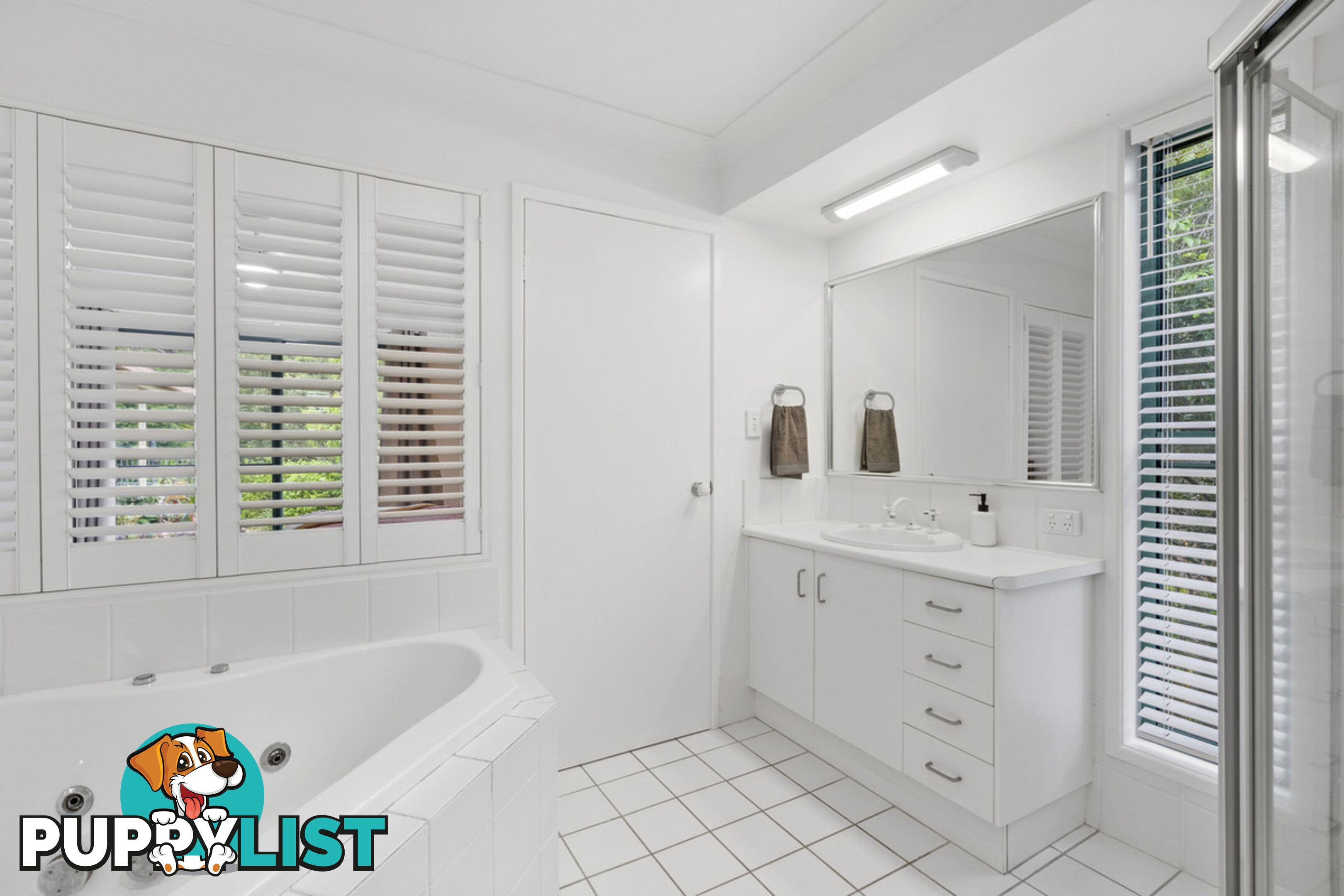 14 Kilmuir Street HIGHLAND PARK QLD 4211