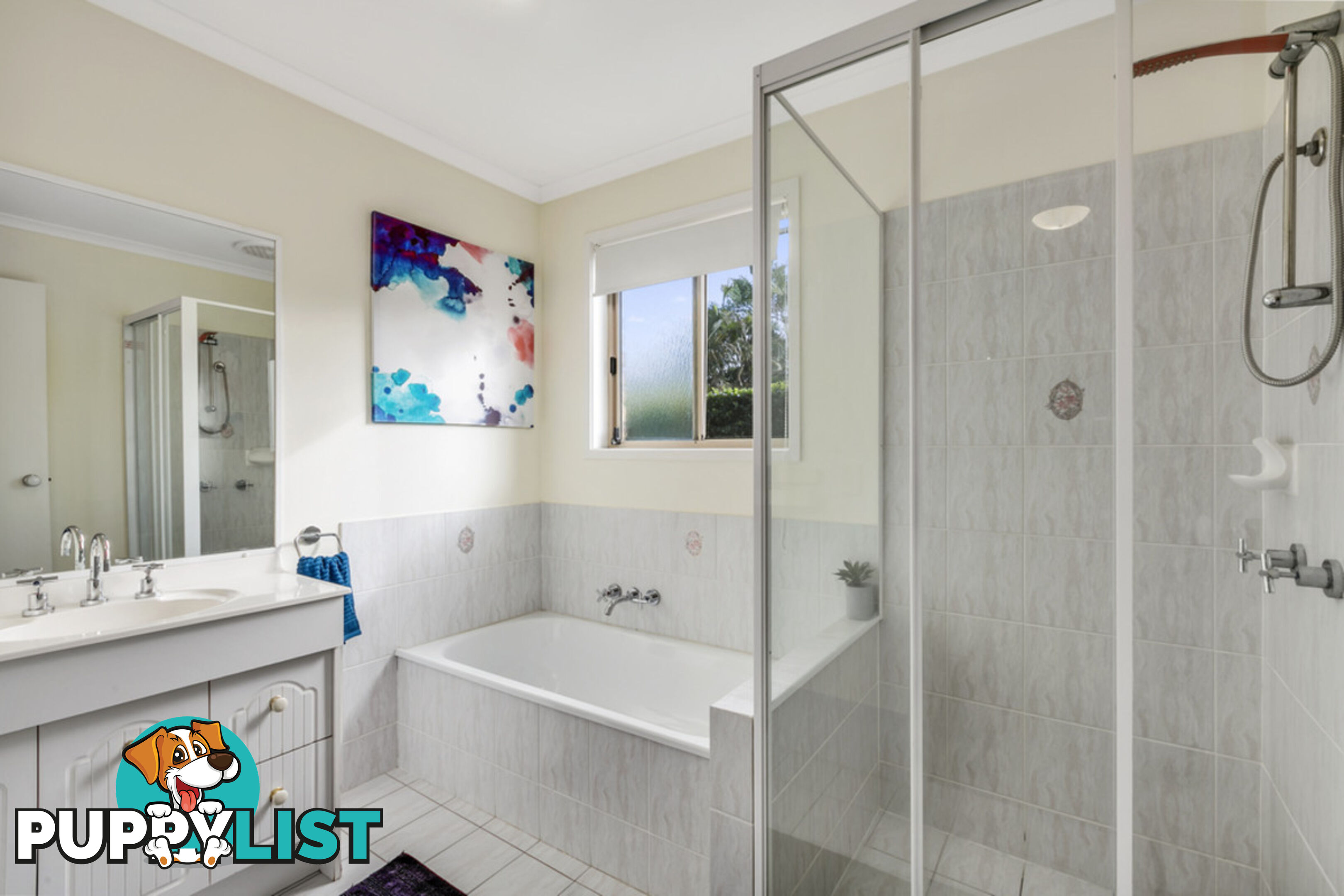 2 Lark Court CARRARA QLD 4211