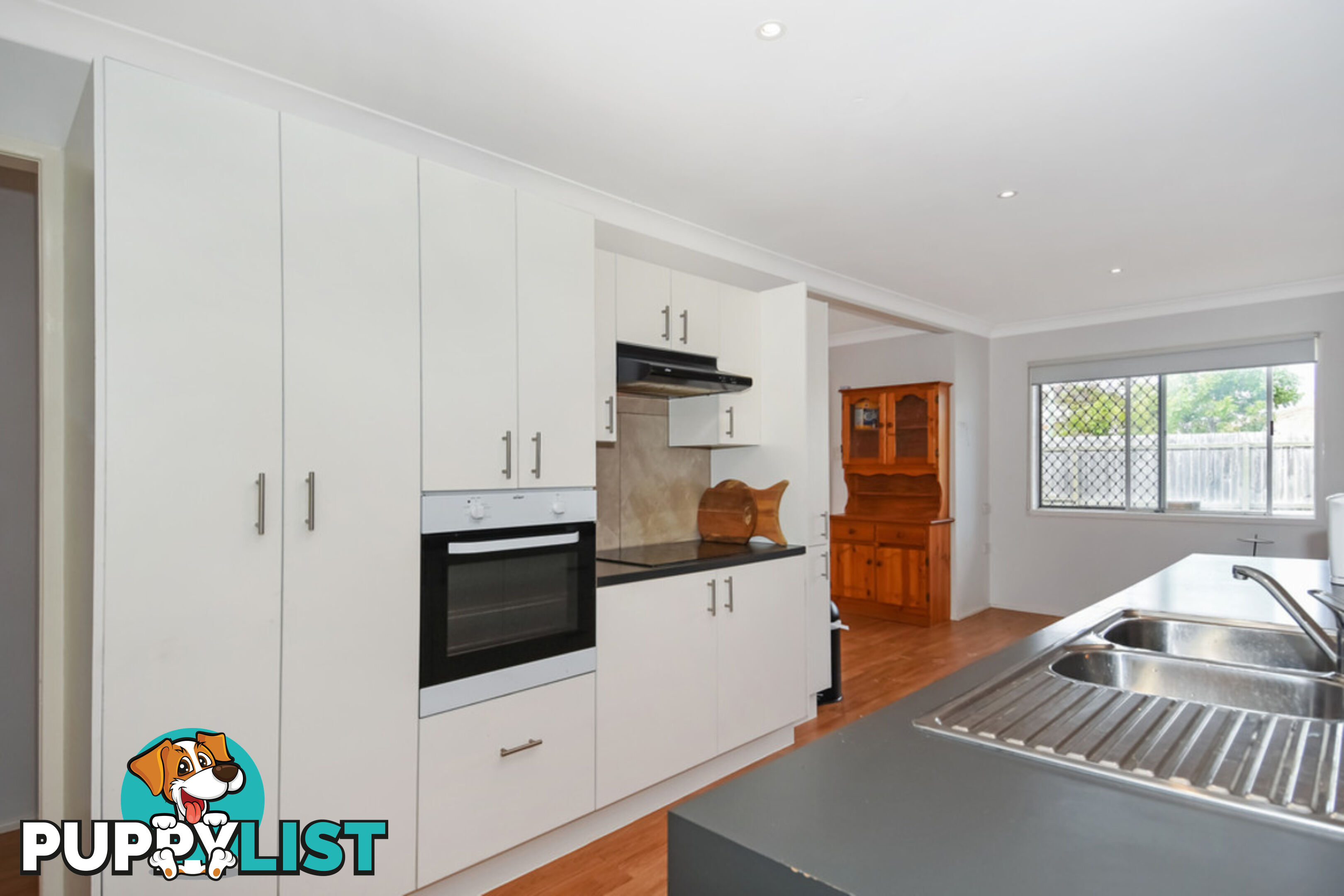 230 Bayview Street RUNAWAY BAY QLD 4216