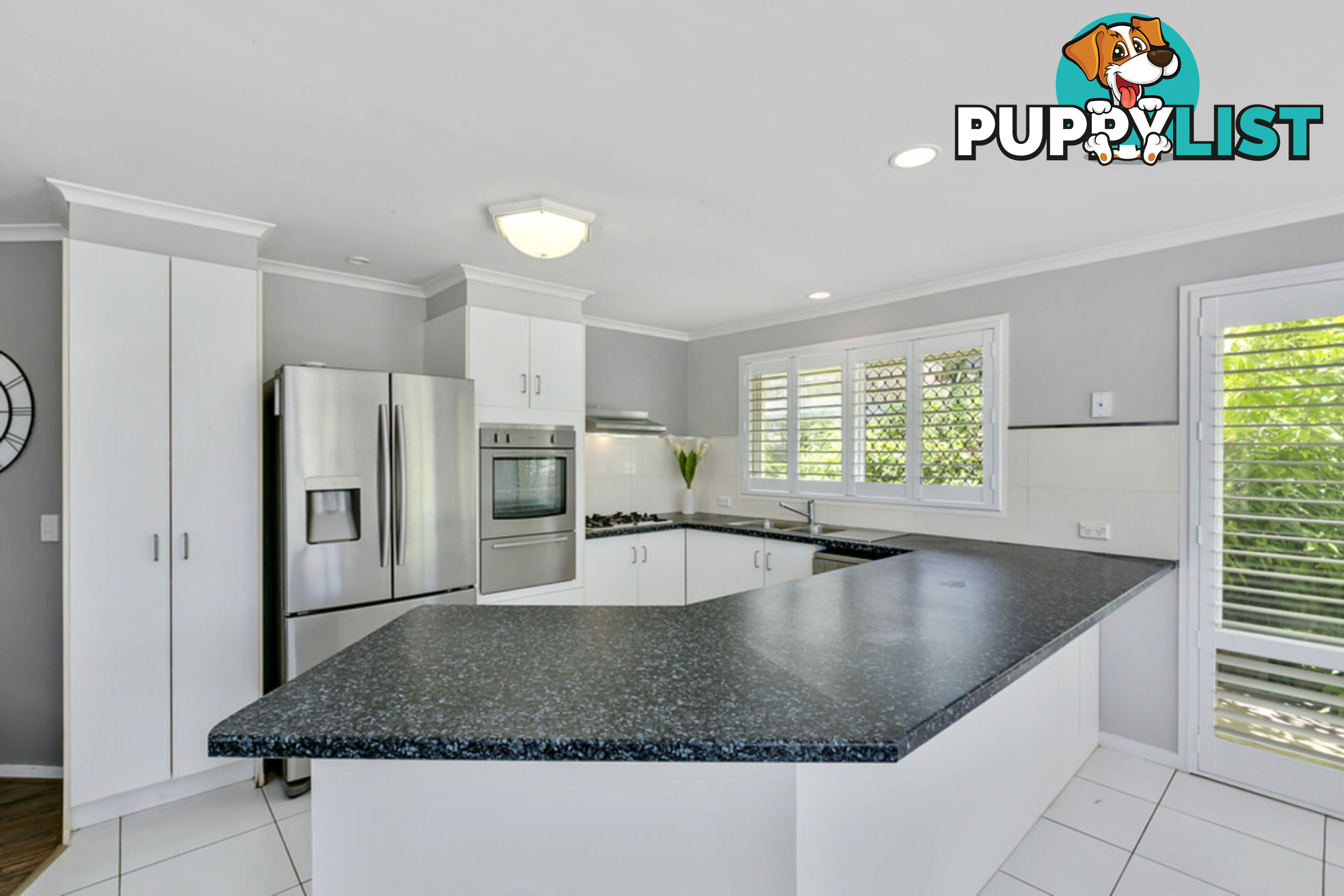 23 Renfrew Drive HIGHLAND PARK QLD 4211