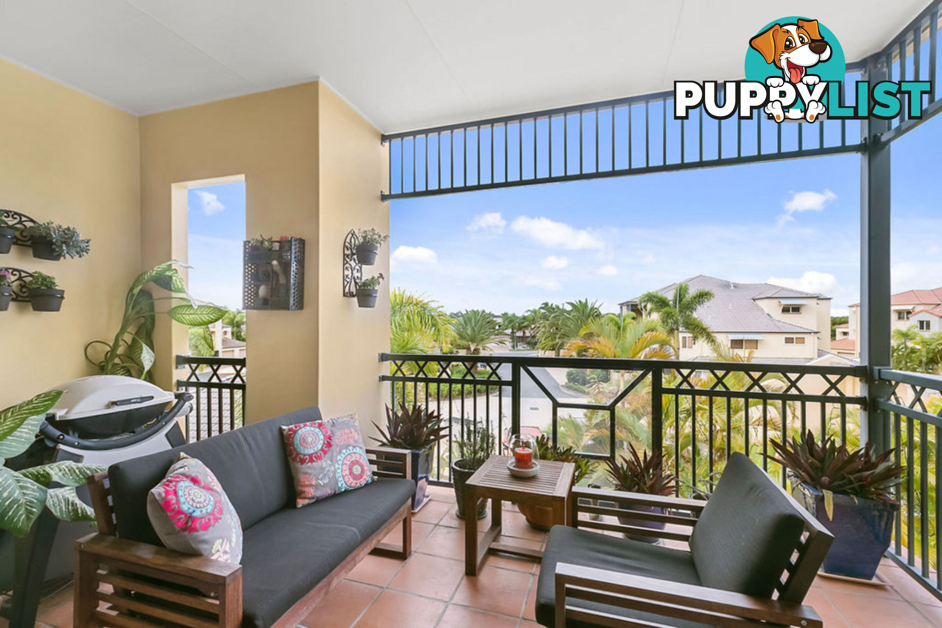 77/88 Limetree Parade RUNAWAY BAY QLD 4216