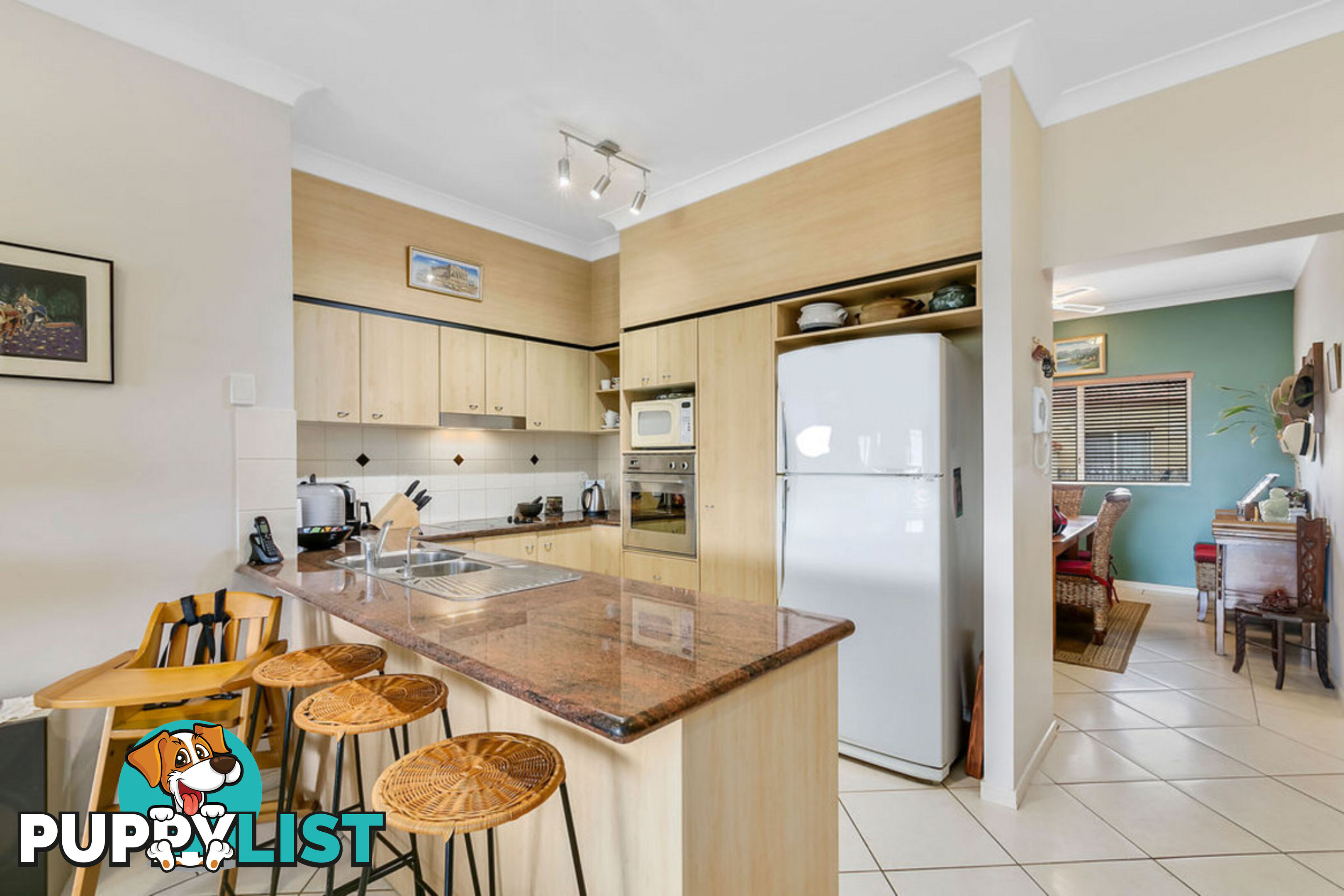 77/88 Limetree Parade RUNAWAY BAY QLD 4216