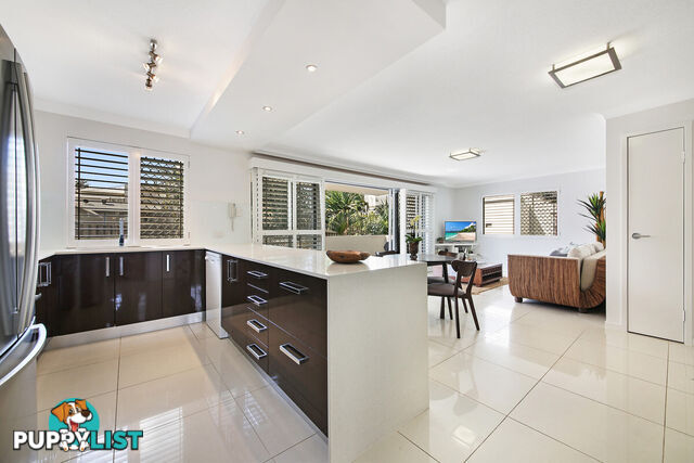 2/21 Albatross Avenue MERMAID BEACH QLD 4218