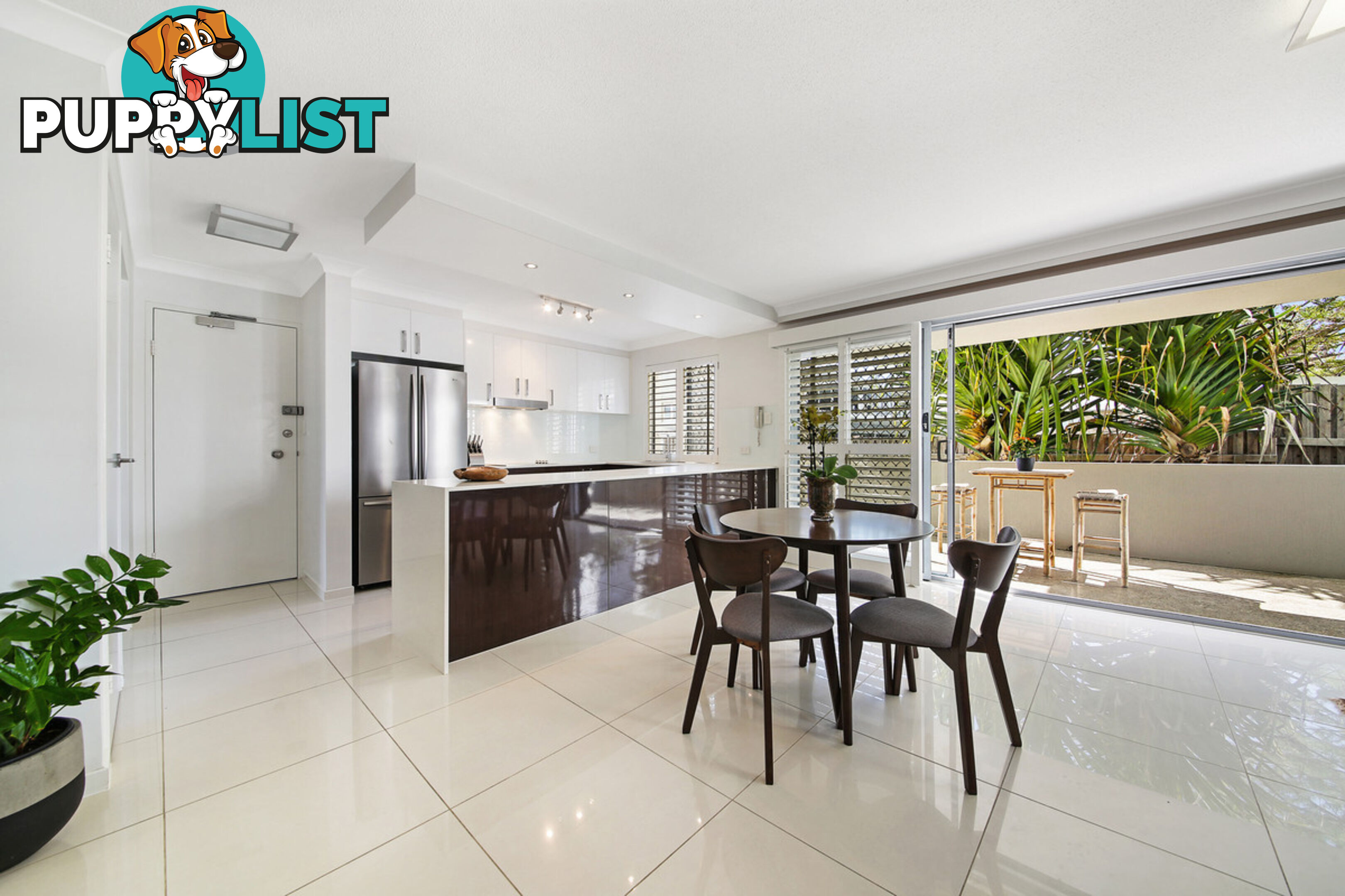 2/21 Albatross Avenue MERMAID BEACH QLD 4218
