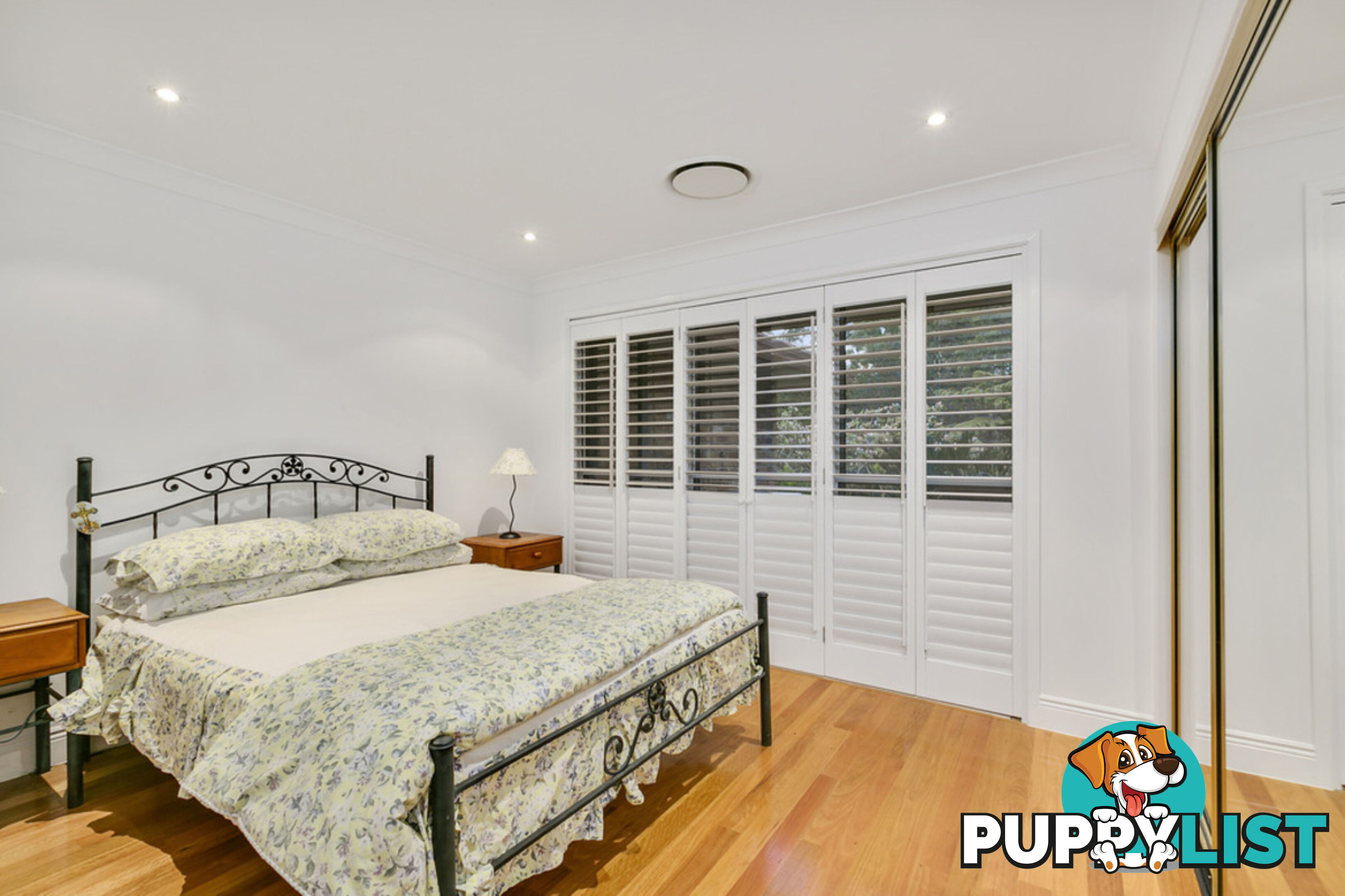 31 Winderadeen Drive HIGHLAND PARK QLD 4211