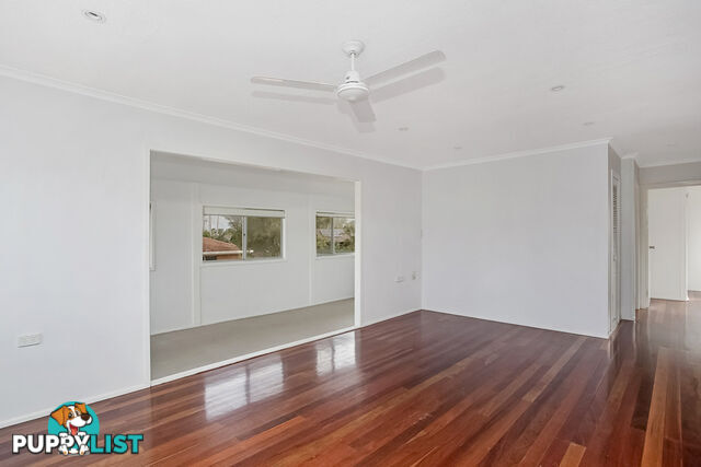 228 Bayview Street RUNAWAY BAY QLD 4216