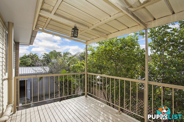 228 Bayview Street RUNAWAY BAY QLD 4216