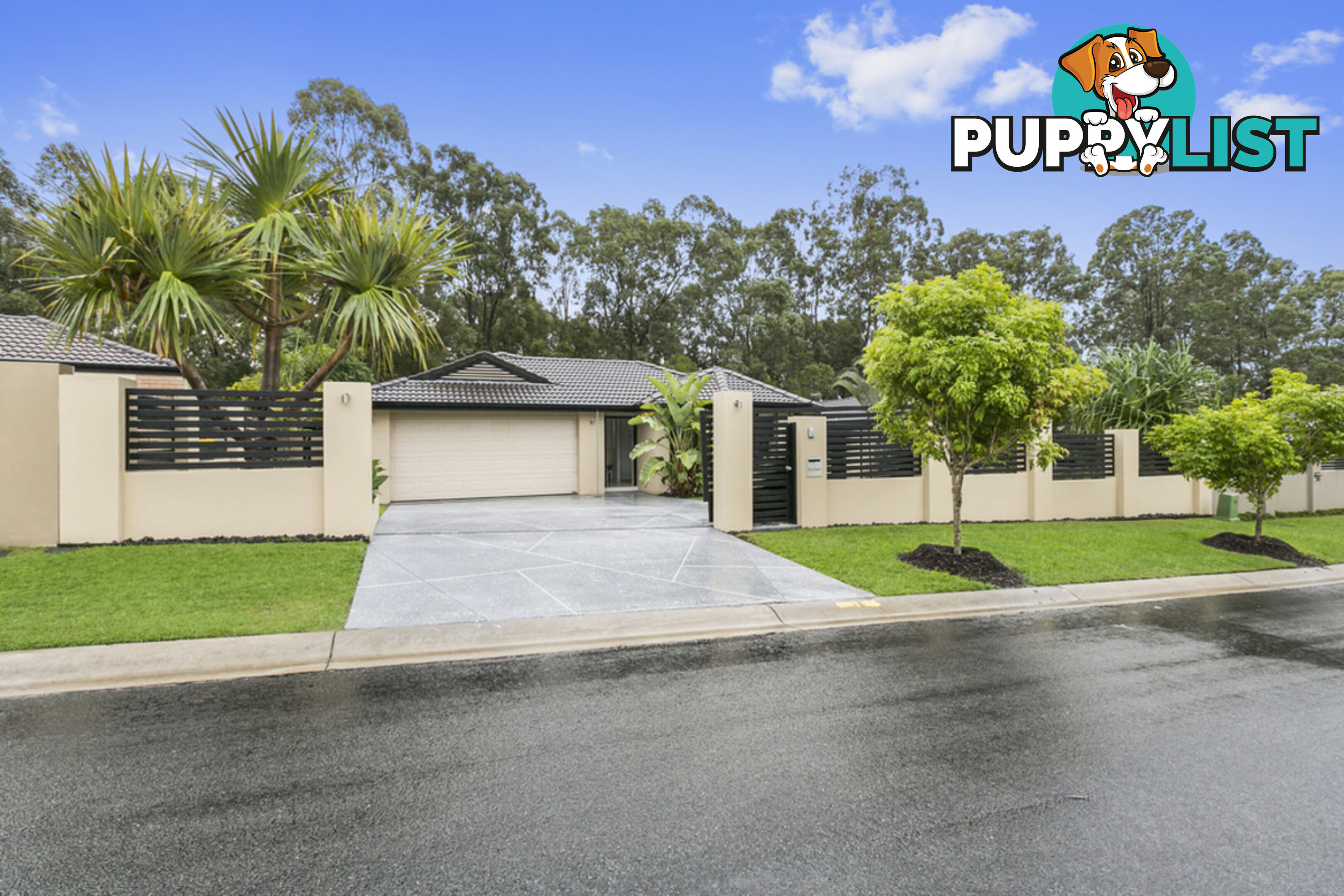 14 Greenbank Circuit CARRARA QLD 4211