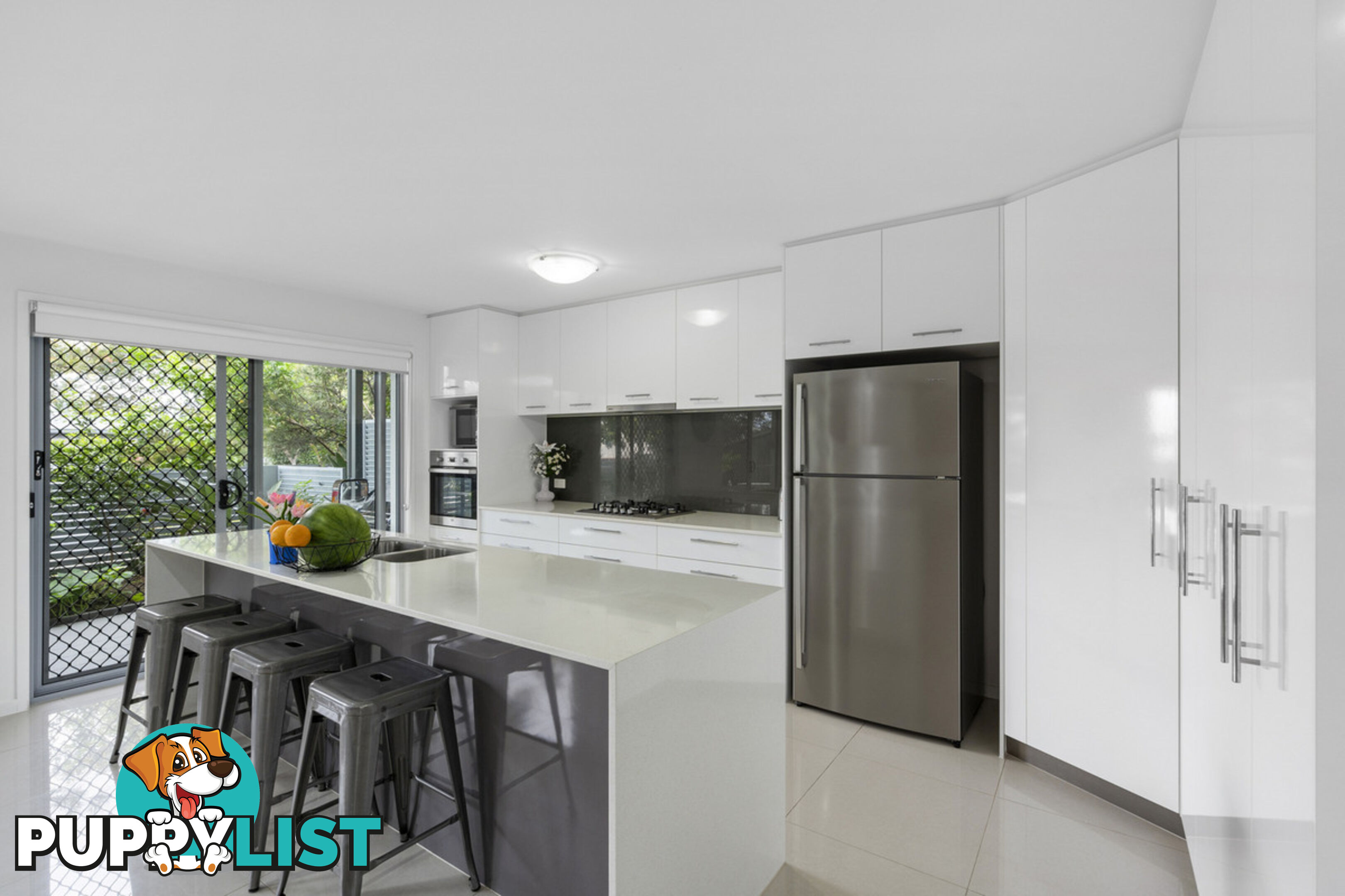 2/3 Hancox Place ROBINA QLD 4226