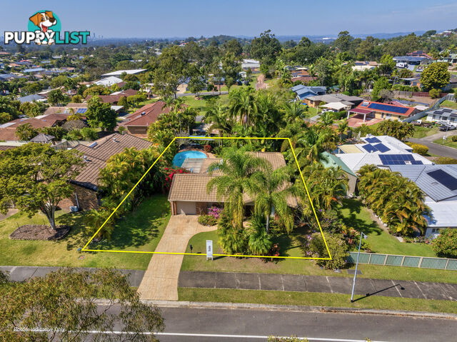 10 Armstrong Way HIGHLAND PARK QLD 4211