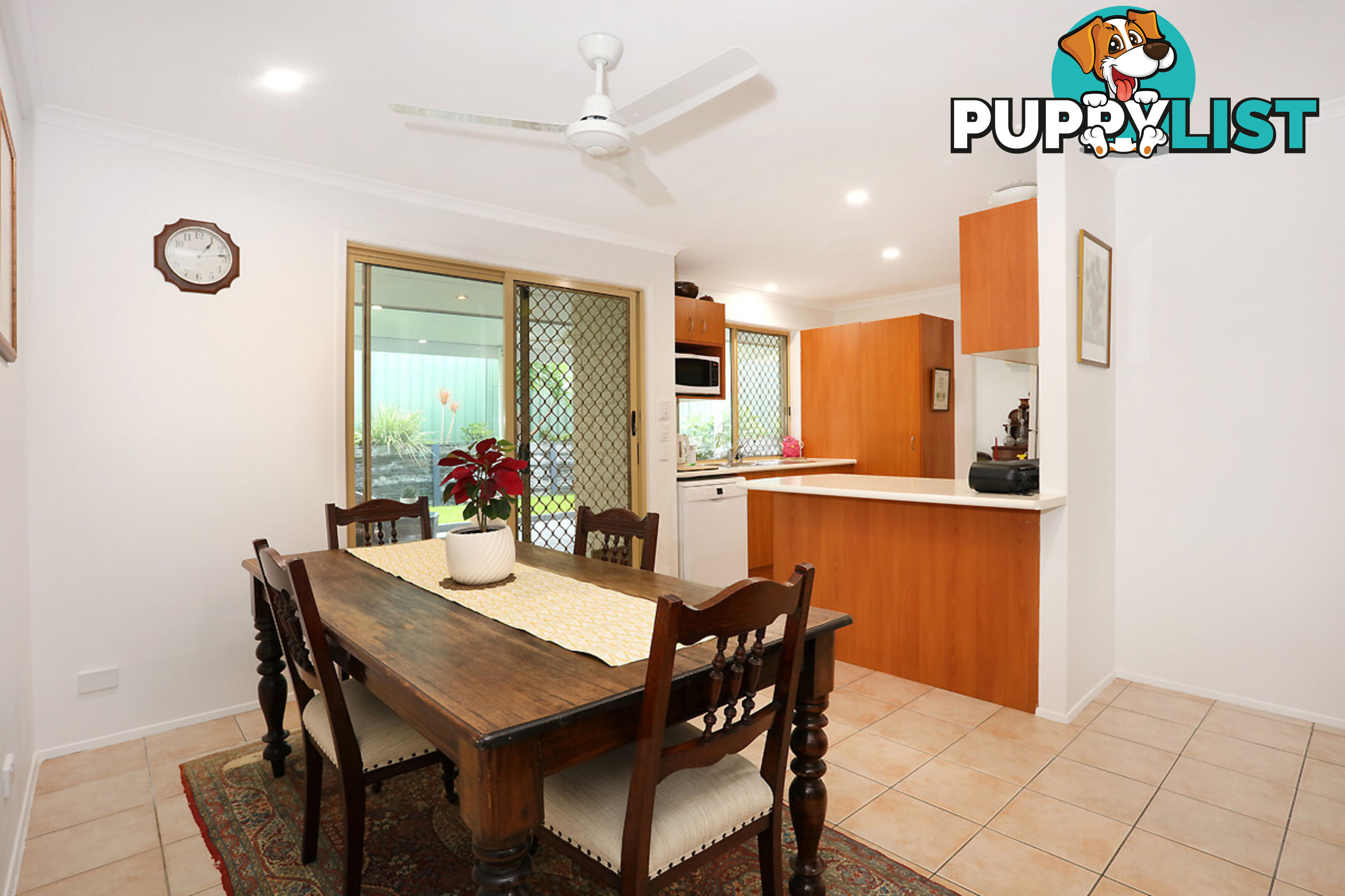 2 Marimar Place HIGHLAND PARK QLD 4211