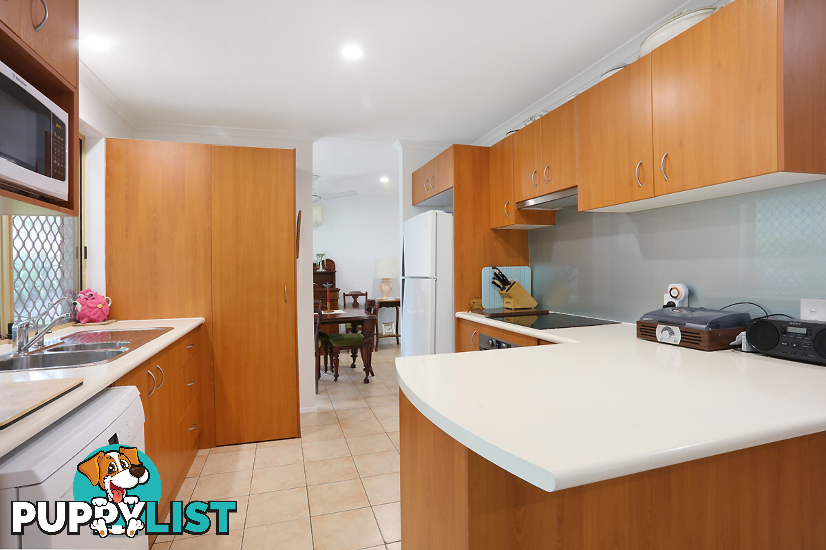2 Marimar Place HIGHLAND PARK QLD 4211