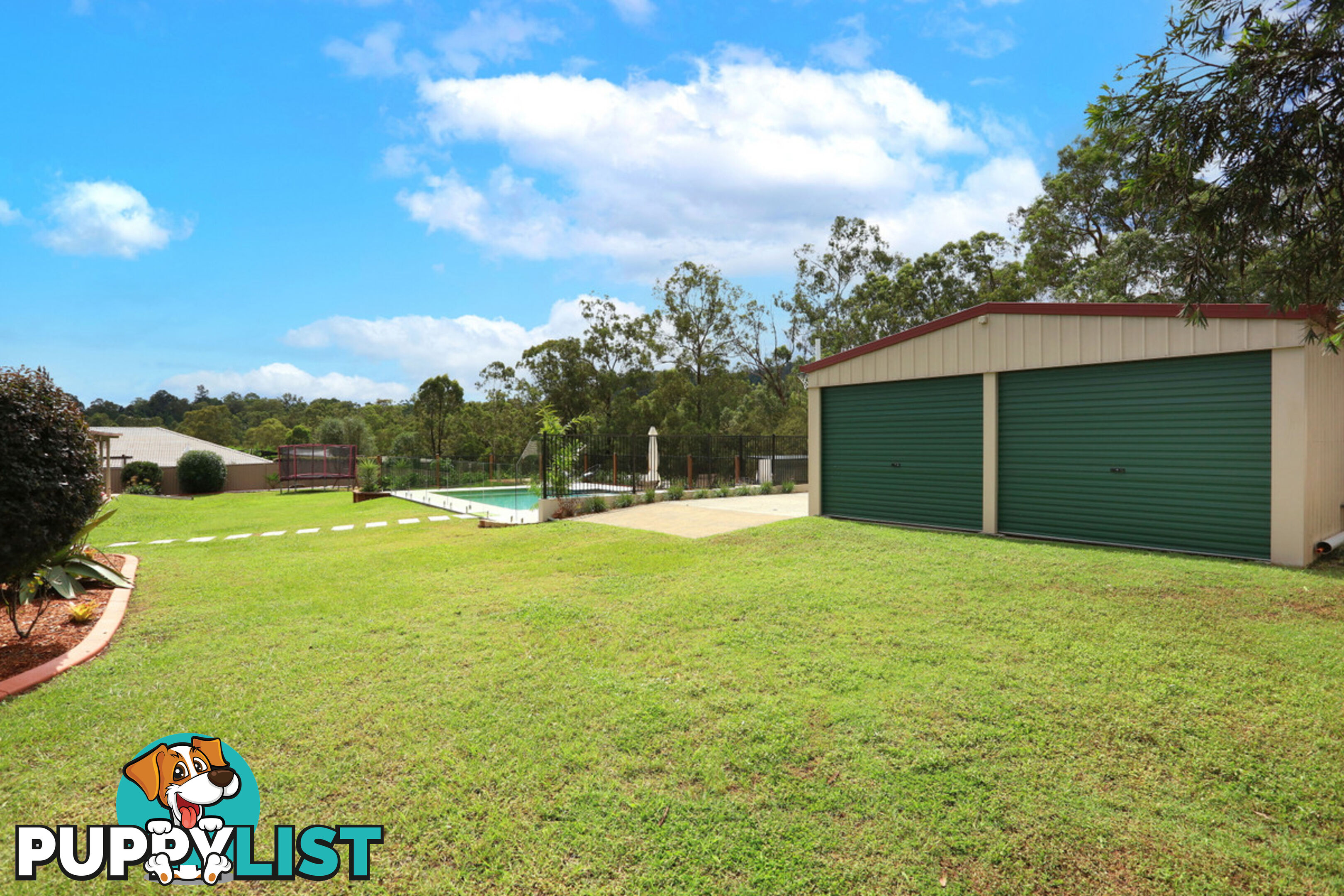 38 Mountain View Crest MOUNT NATHAN QLD 4211