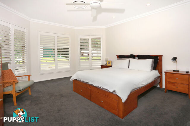 38 Mountain View Crest MOUNT NATHAN QLD 4211