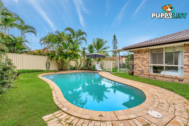 88 Hickey Way CARRARA QLD 4211