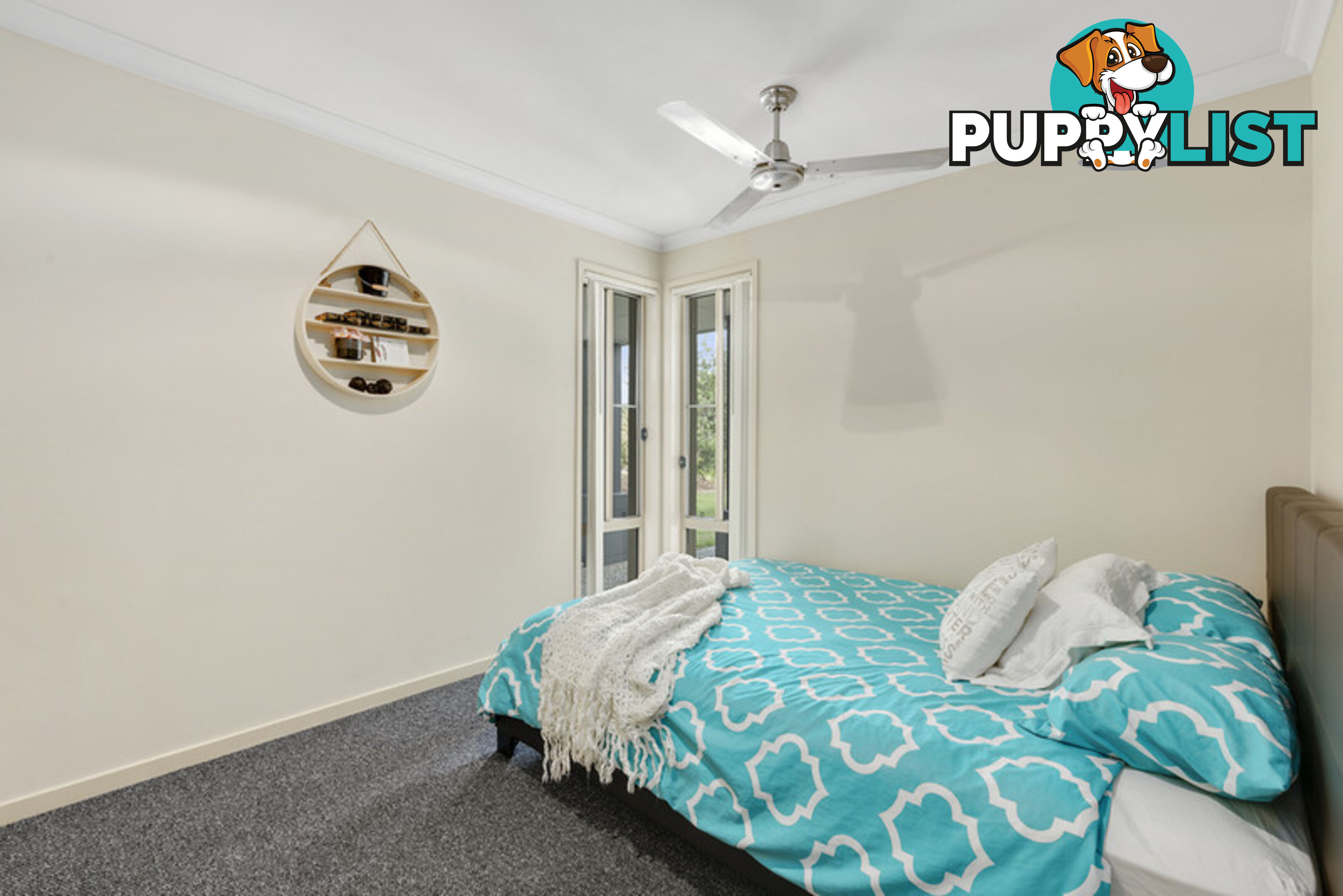 19 Laughlen Chase Pacific Pines QLD 4211