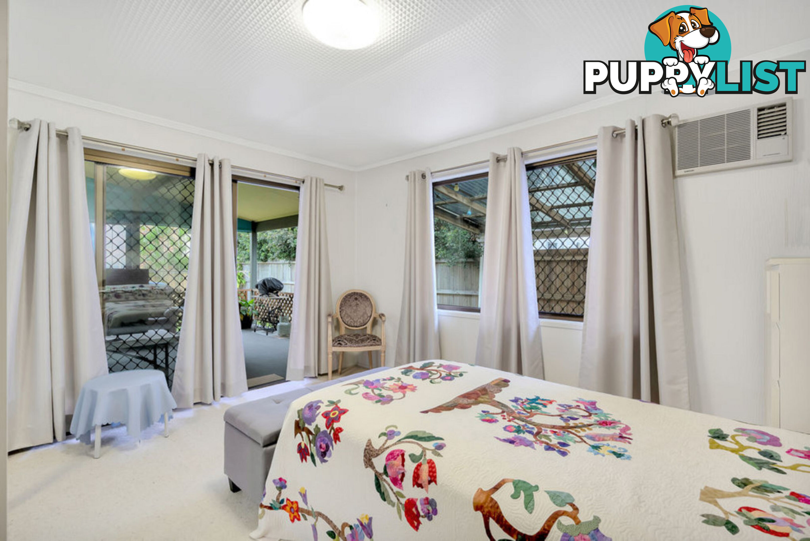 5 Brookside Road LABRADOR QLD 4215