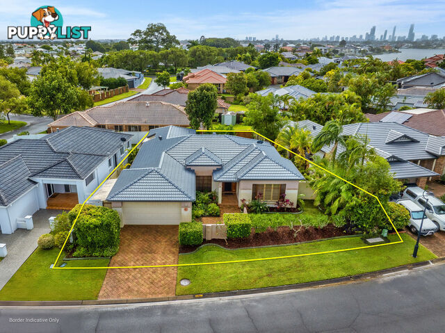 13 Martingale Circuit CLEAR ISLAND WATERS QLD 4226