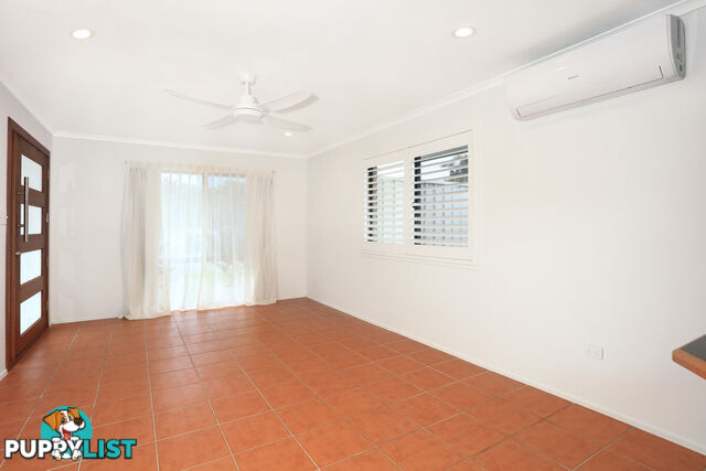 1 Jade Stone Court CARRARA QLD 4211