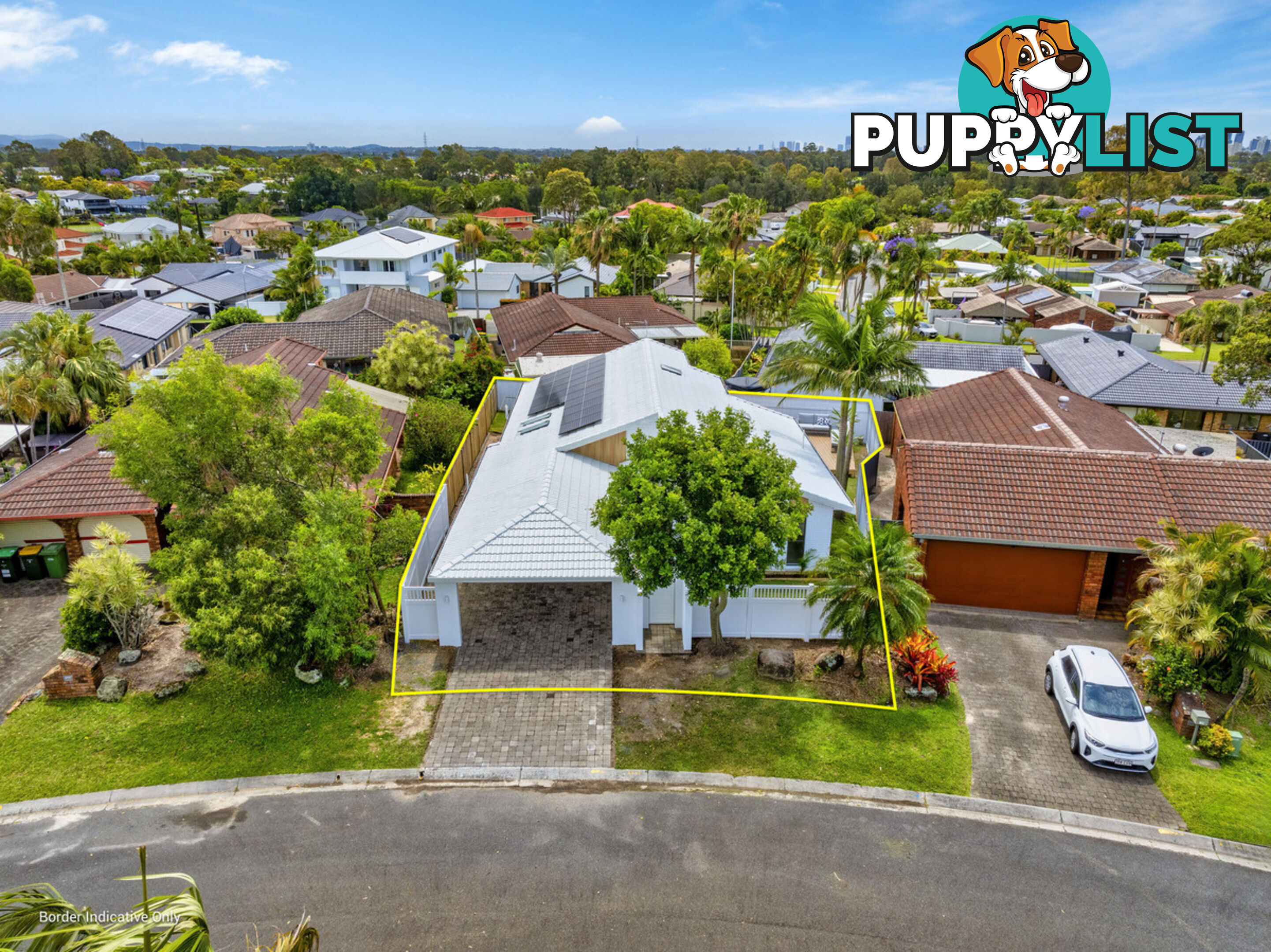 8 Roseville Court ROBINA QLD 4226