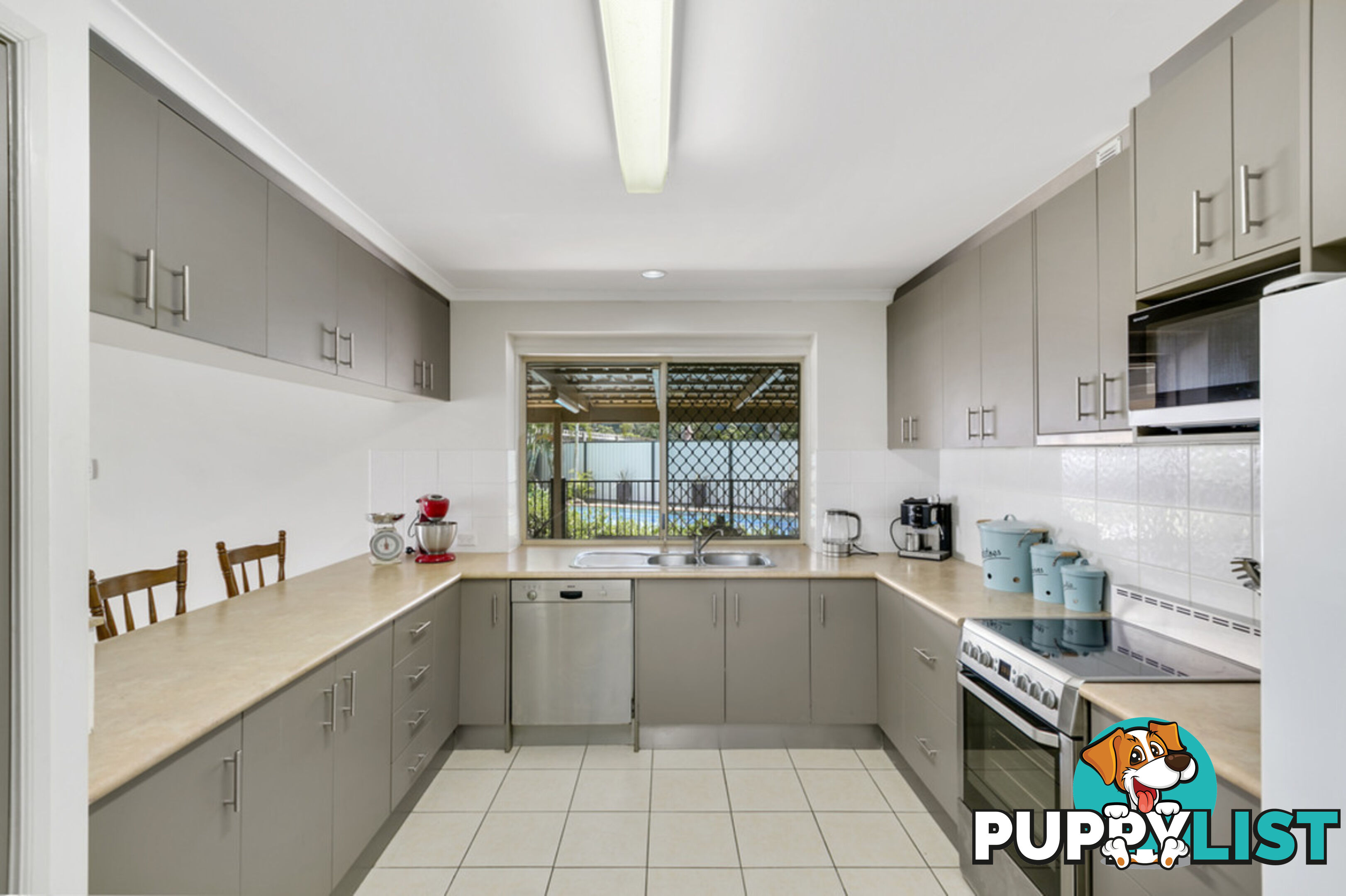 11 Hoban Court NERANG QLD 4211