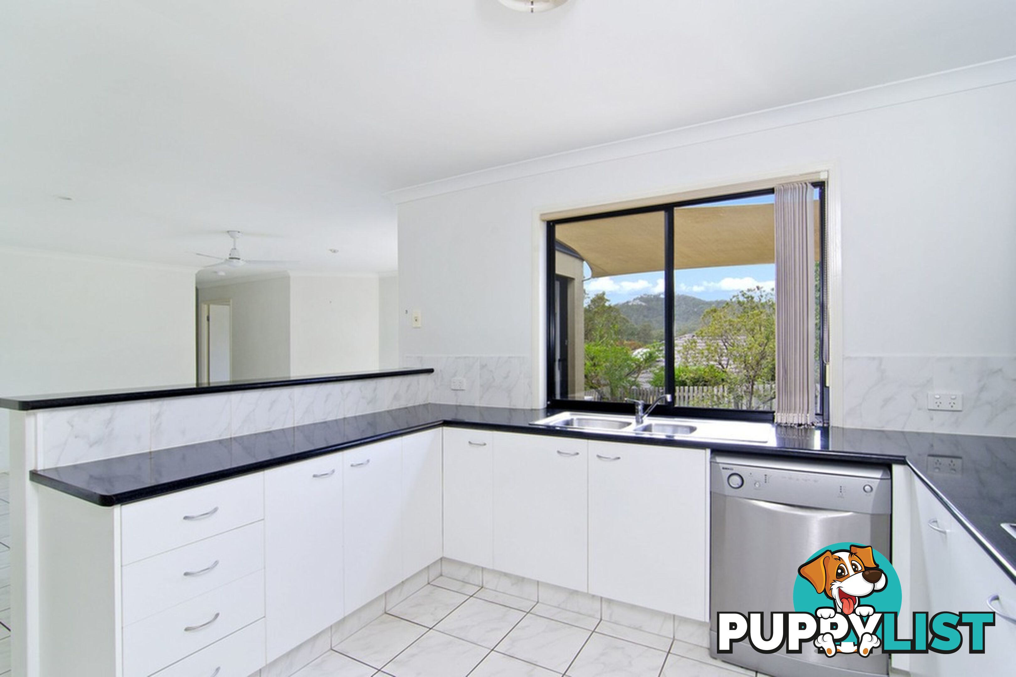 13 Kowhai Place NERANG QLD 4211