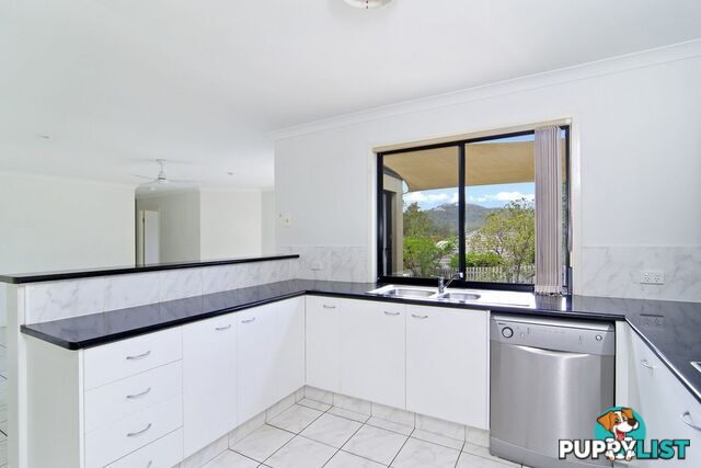 13 Kowhai Place NERANG QLD 4211