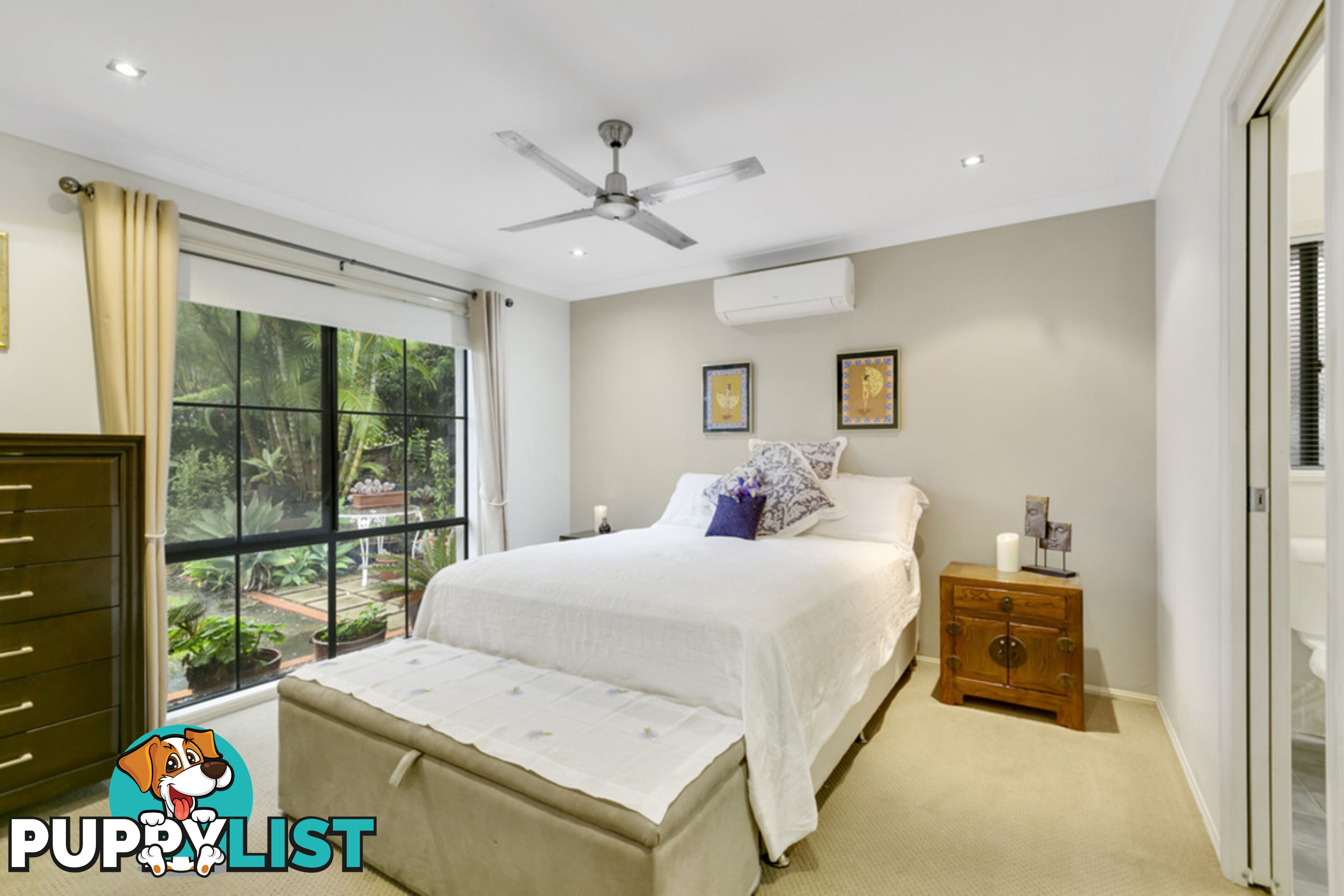 3 Tawanga Close PACIFIC PINES QLD 4211