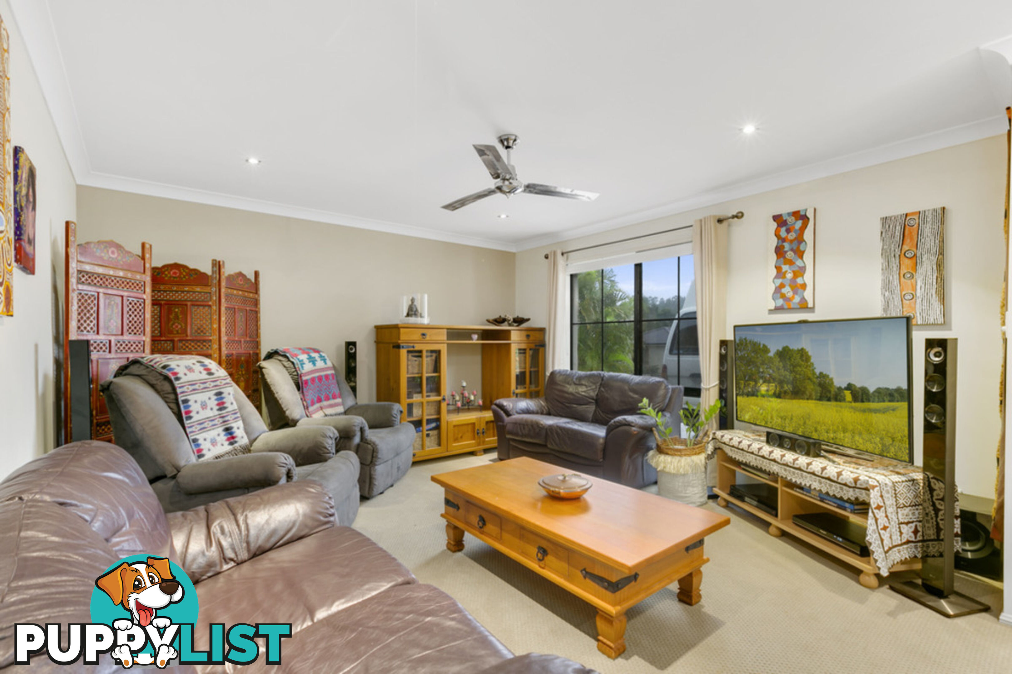 3 Tawanga Close PACIFIC PINES QLD 4211