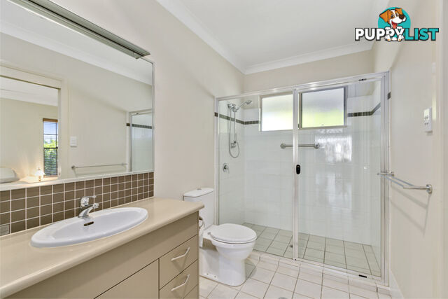 4 Chance Close HIGHLAND PARK QLD 4211