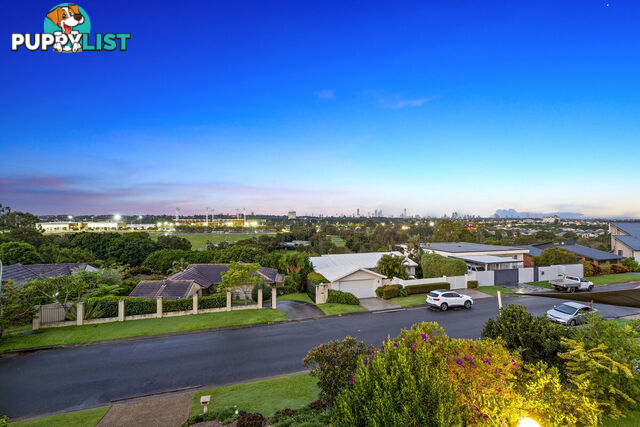 5 Summit Crescent CARRARA QLD 4211