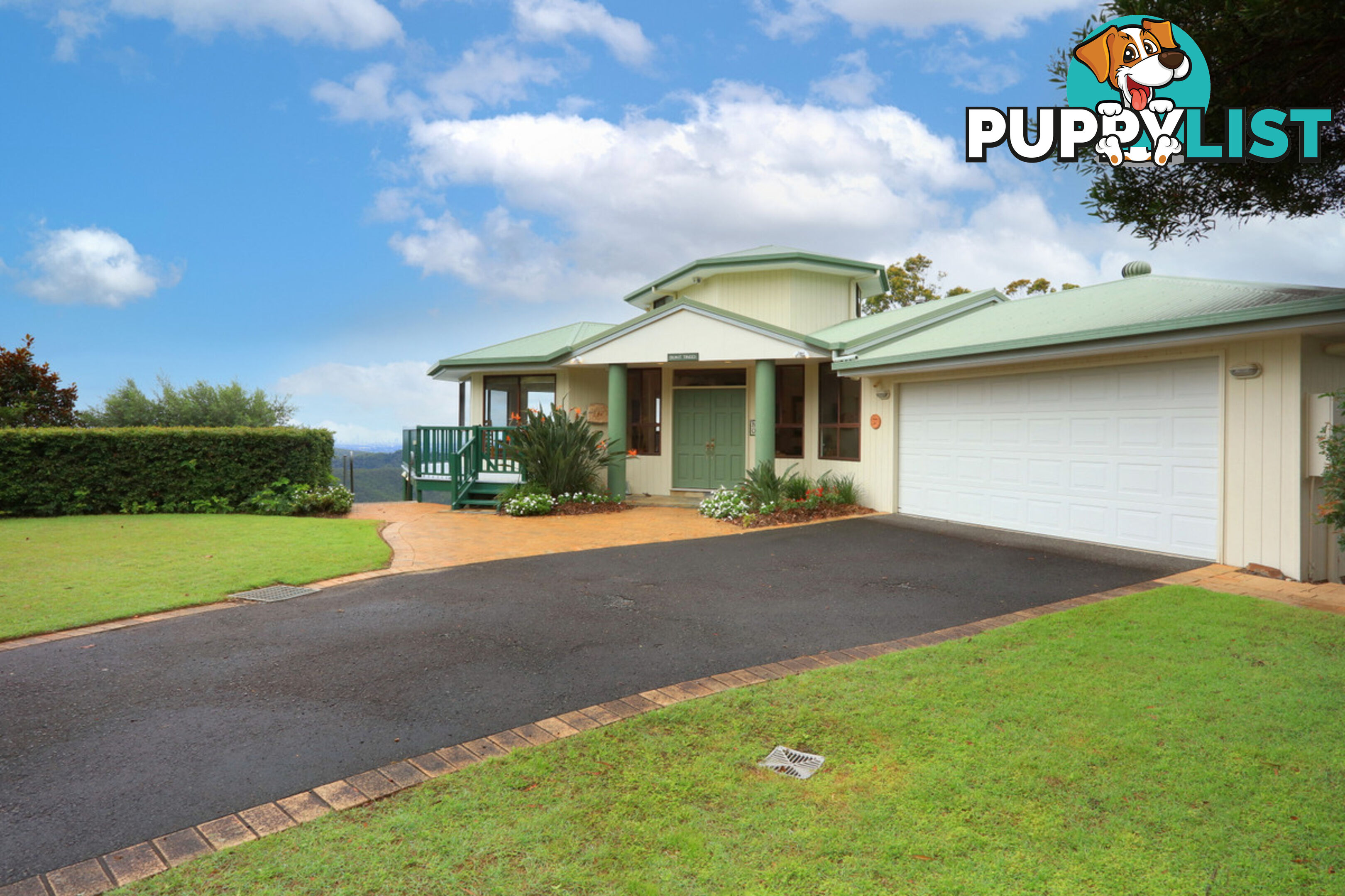 50 Macrozamia Drive CLAGIRABA QLD 4211