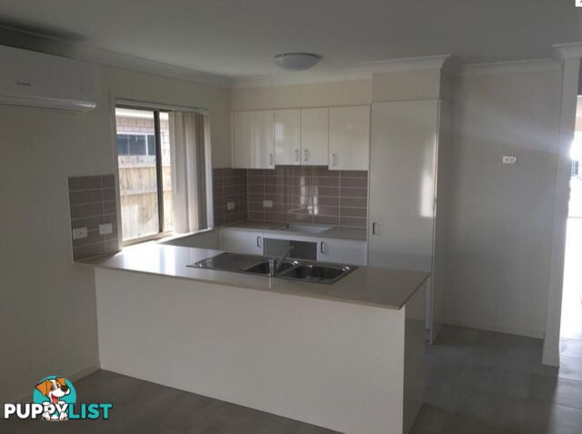 64 Dixon Drive PIMPAMA QLD 4209