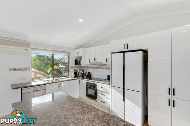 2 Garvie Place HIGHLAND PARK QLD 4211