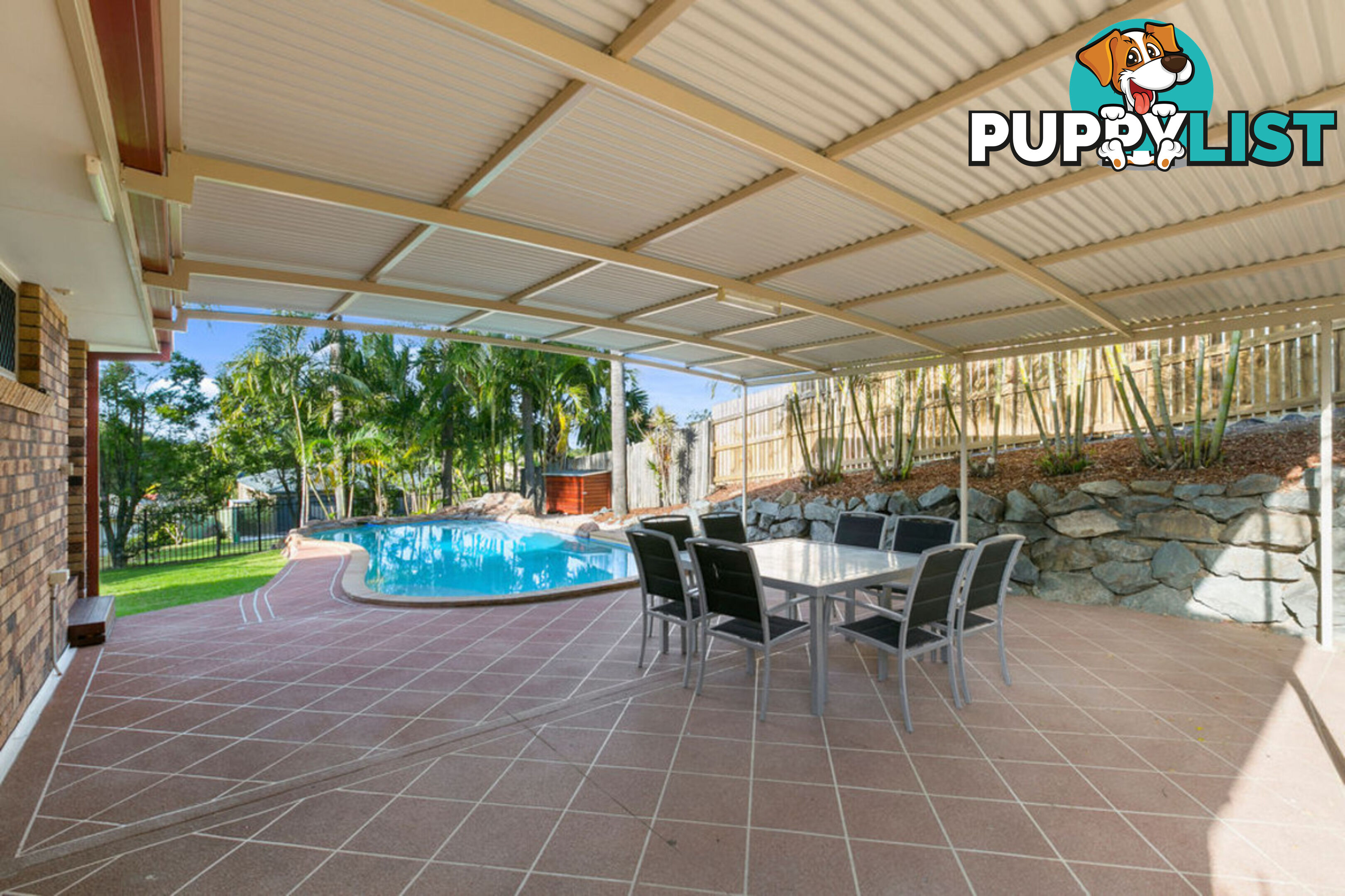 2 Garvie Place HIGHLAND PARK QLD 4211