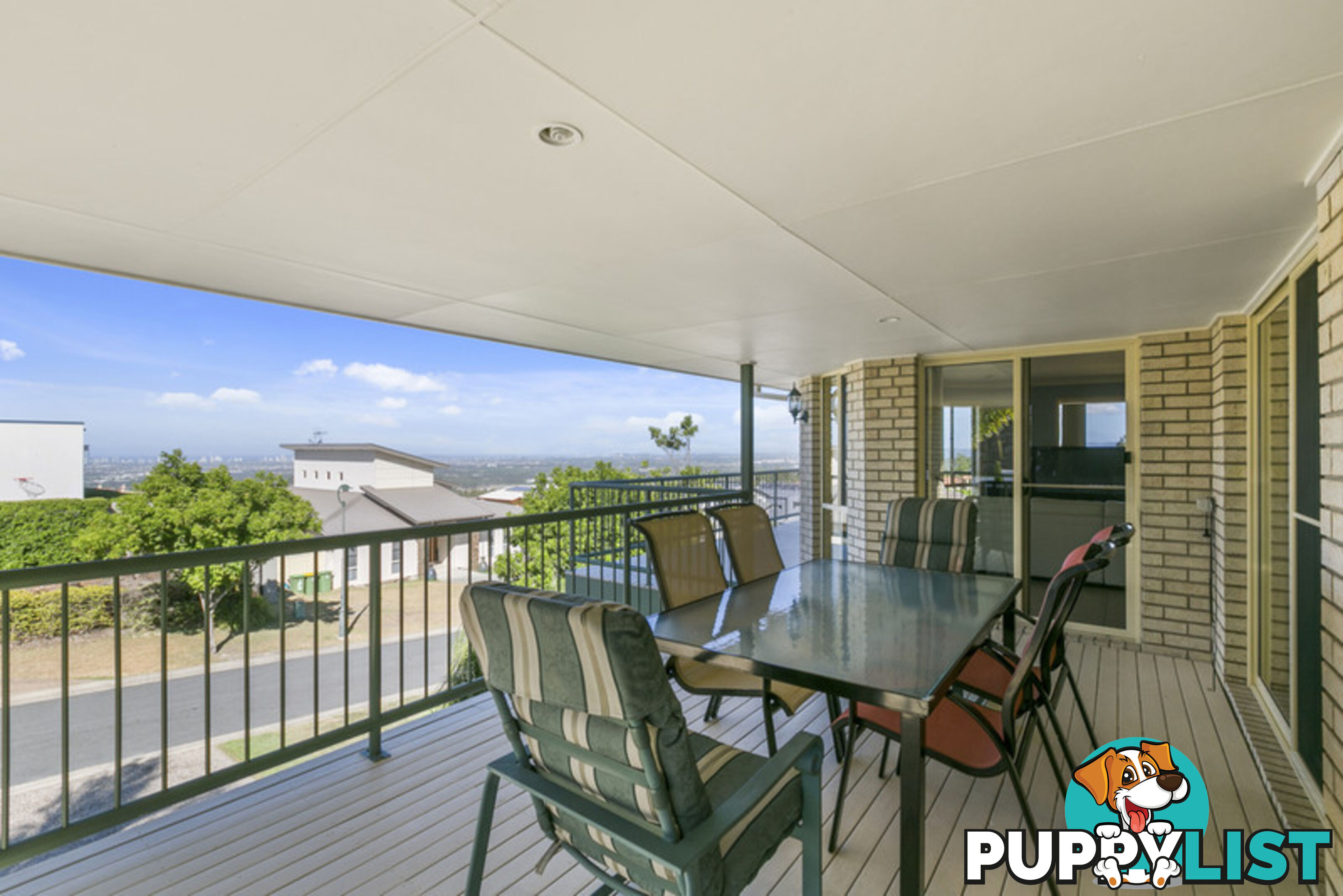 12 Chevron Rise HIGHLAND PARK QLD 4211