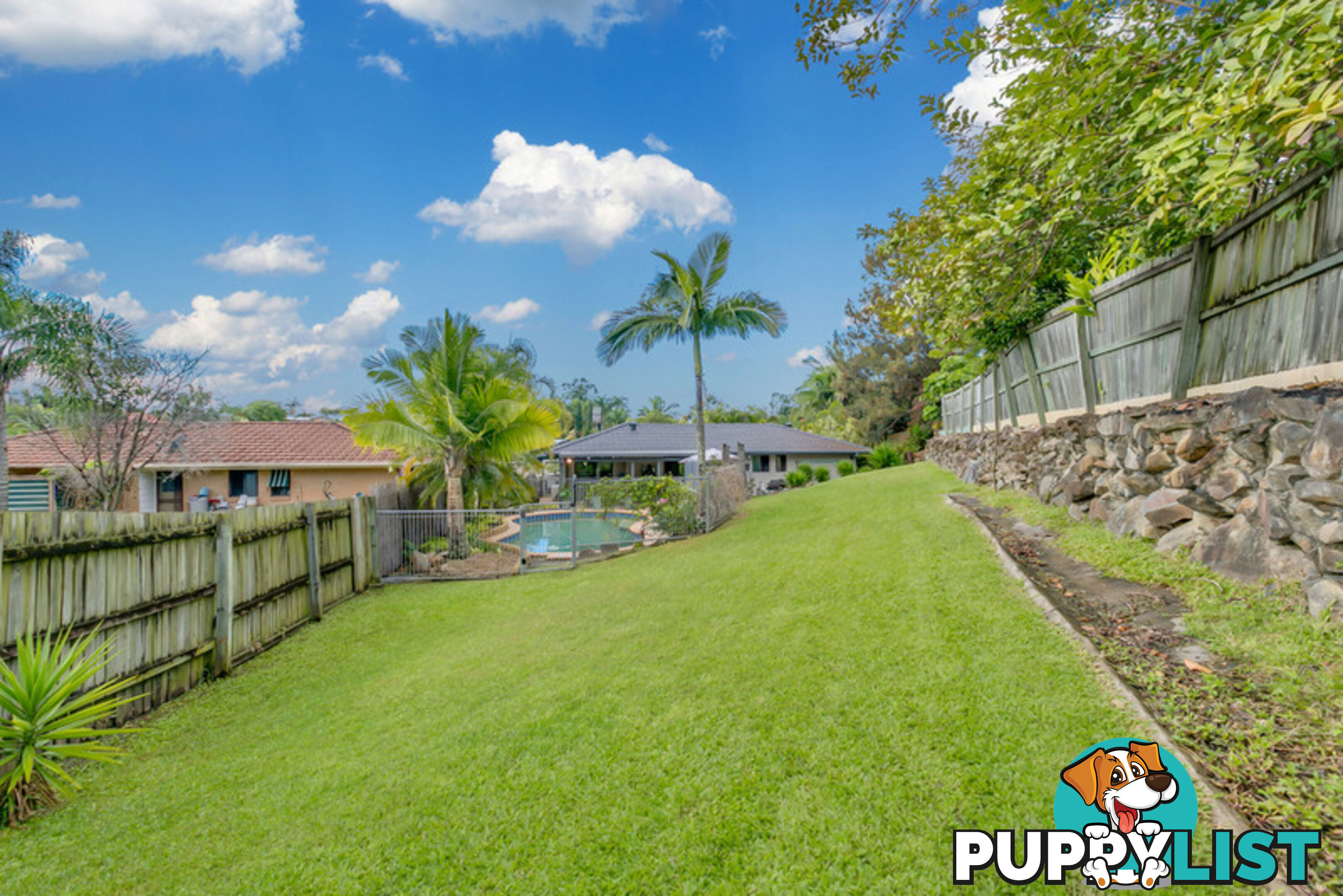 5 Verdant Place CARRARA QLD 4211