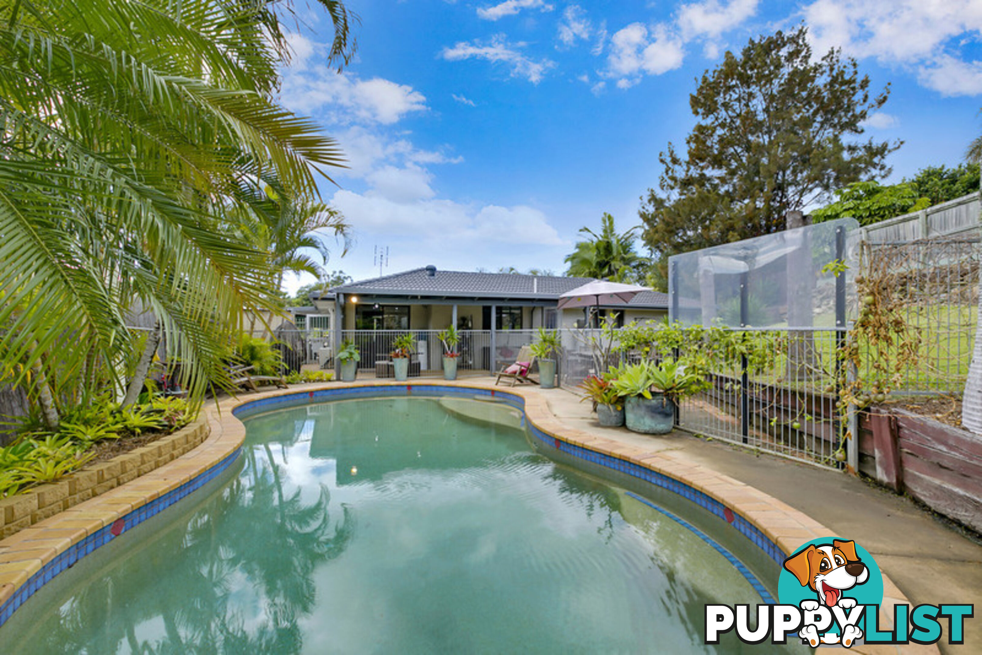 5 Verdant Place CARRARA QLD 4211