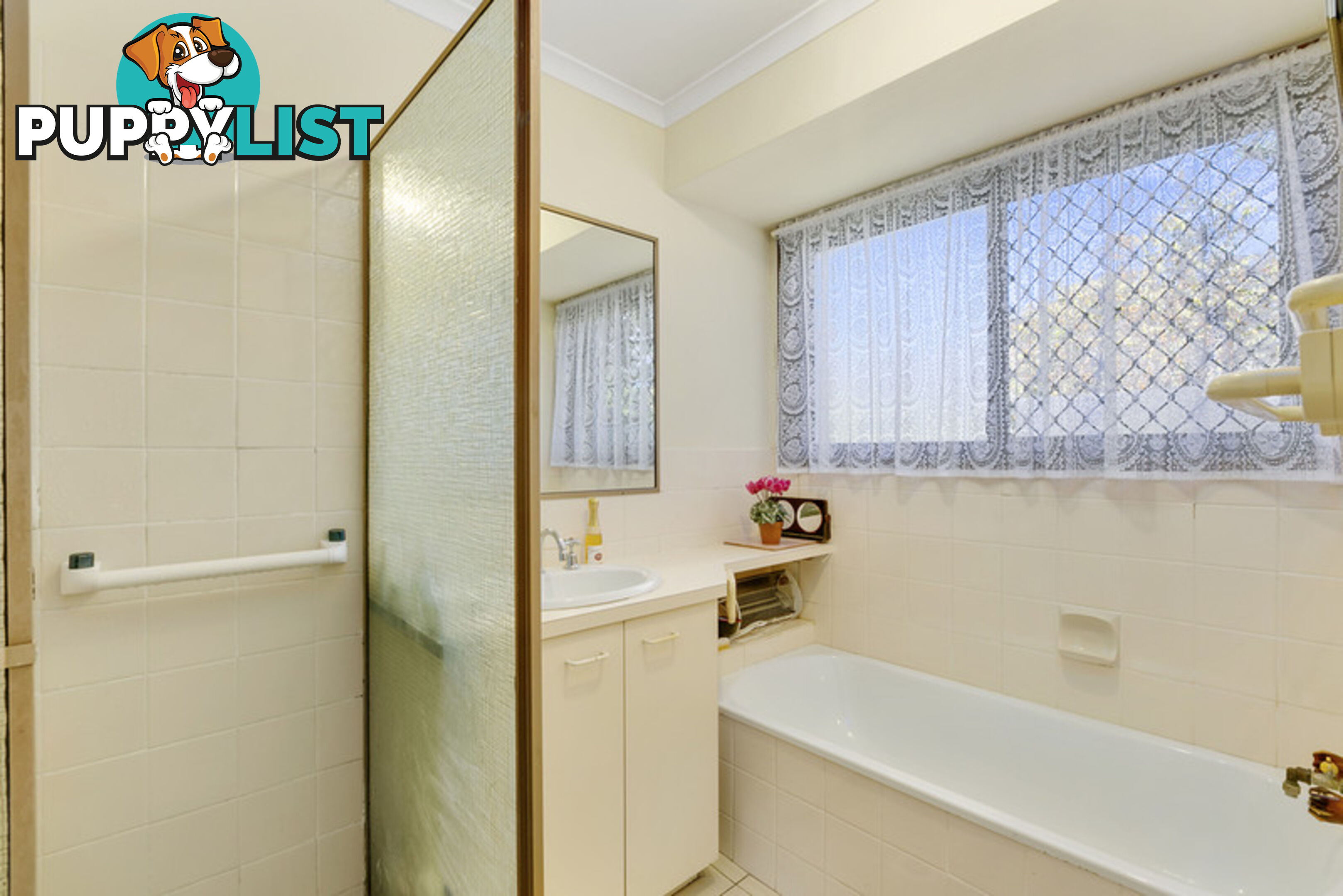 2 9 Jean Street Labrador QLD 4215