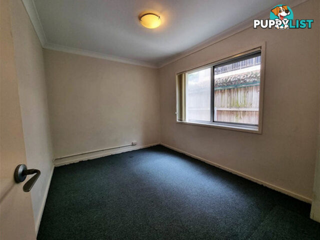 2/12 Markwell Avenue SURFERS PARADISE QLD 4217