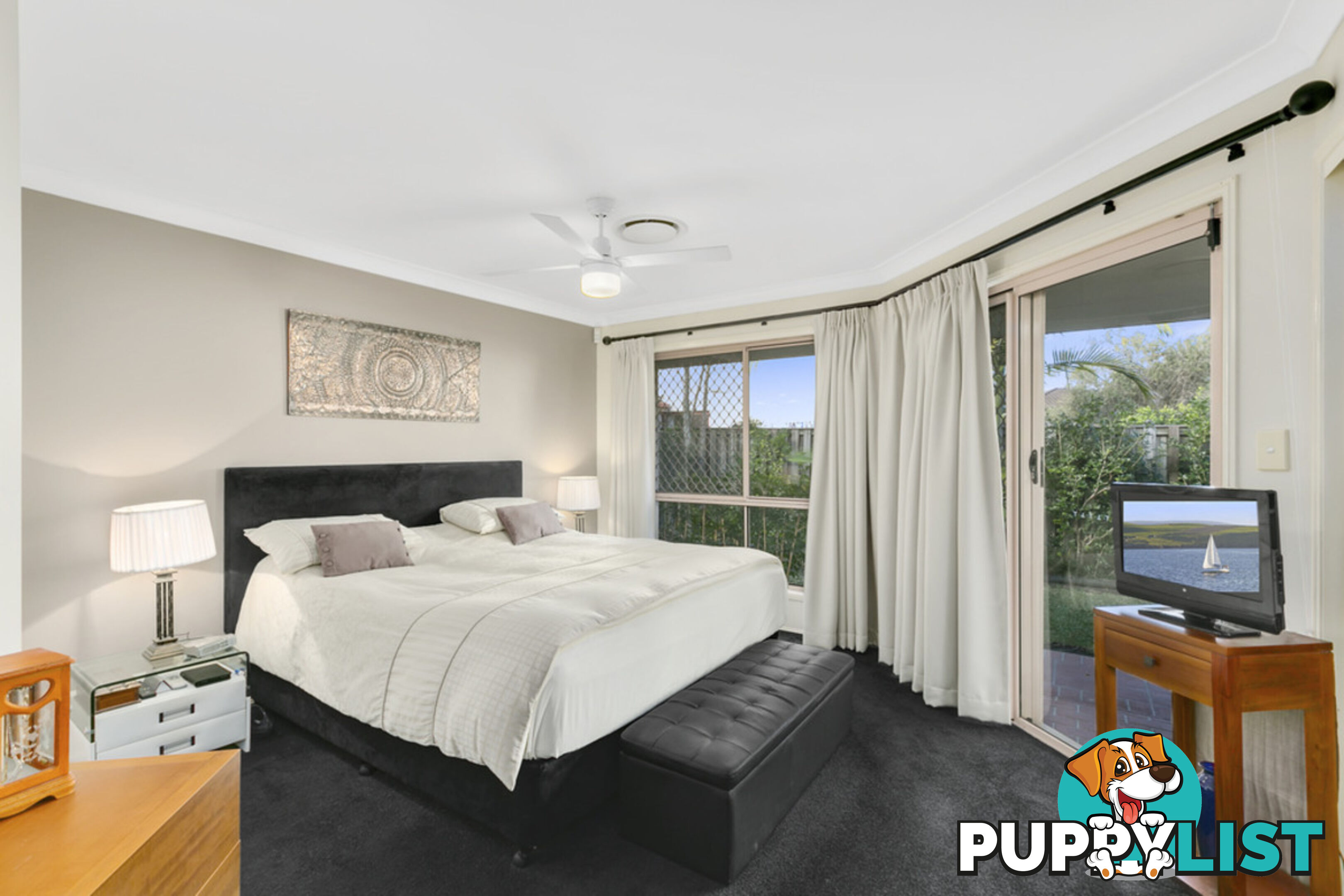 20 Royal Court ASHMORE QLD 4214