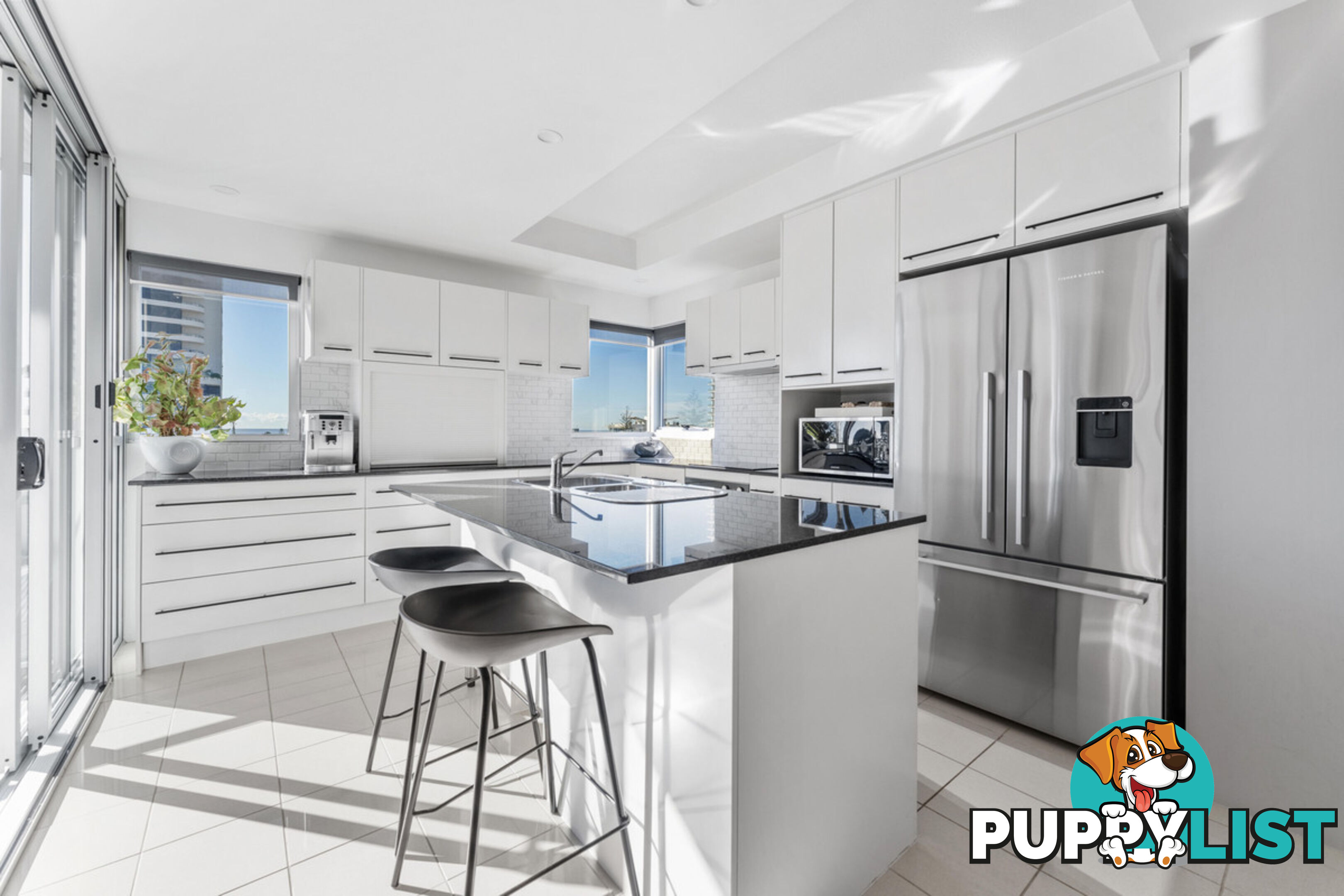 24/19 Mermaid Avenue MERMAID BEACH QLD 4218