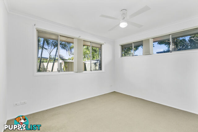 36 Poinciana Boulevard BROADBEACH WATERS QLD 4218