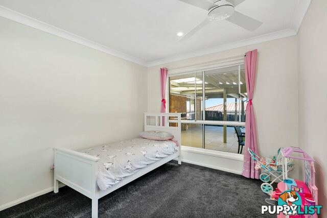 26 Kincaid Drive HIGHLAND PARK QLD 4211