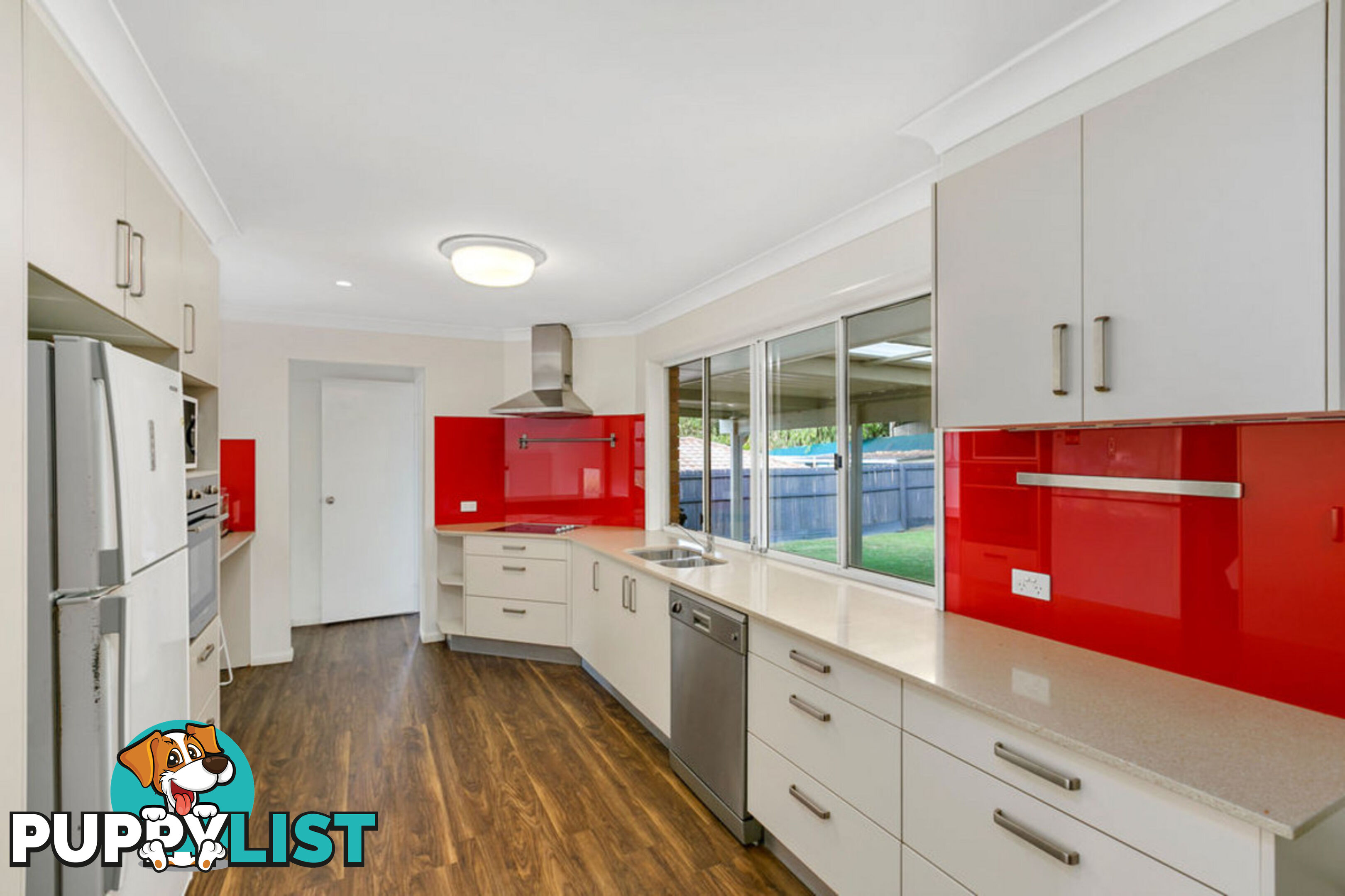 26 Kincaid Drive HIGHLAND PARK QLD 4211