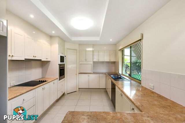 47 Armstrong Way HIGHLAND PARK QLD 4211